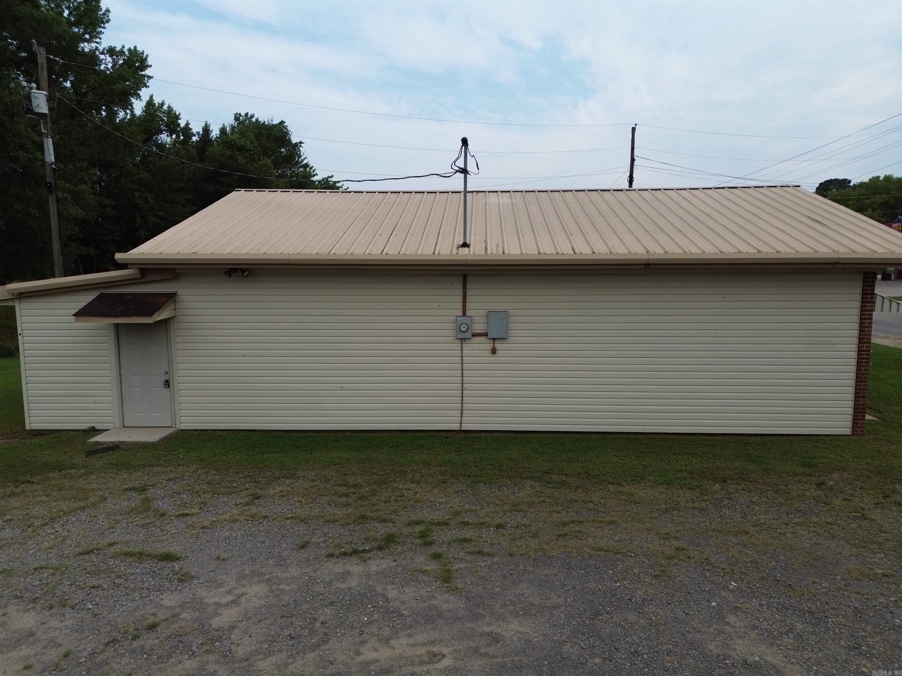 306 N Fourche  Perryville, AR