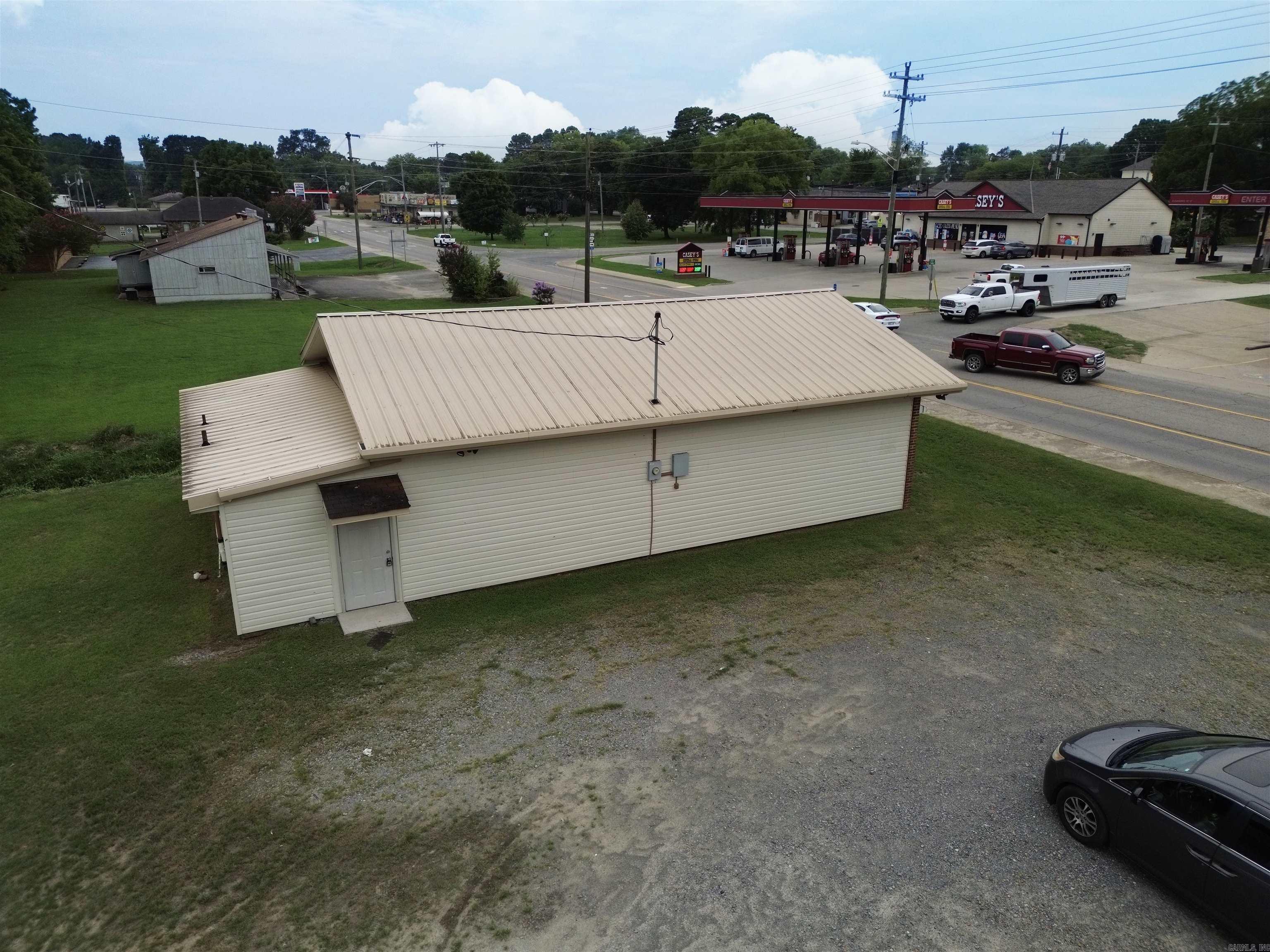 306 N Fourche  Perryville, AR