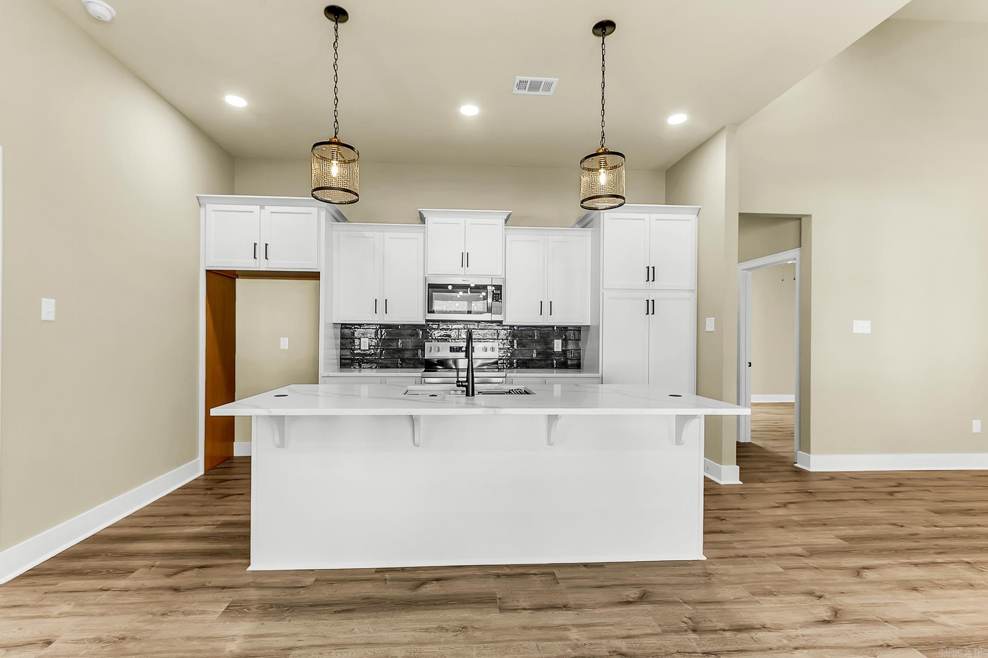 412 N 3rd  Cabot, AR