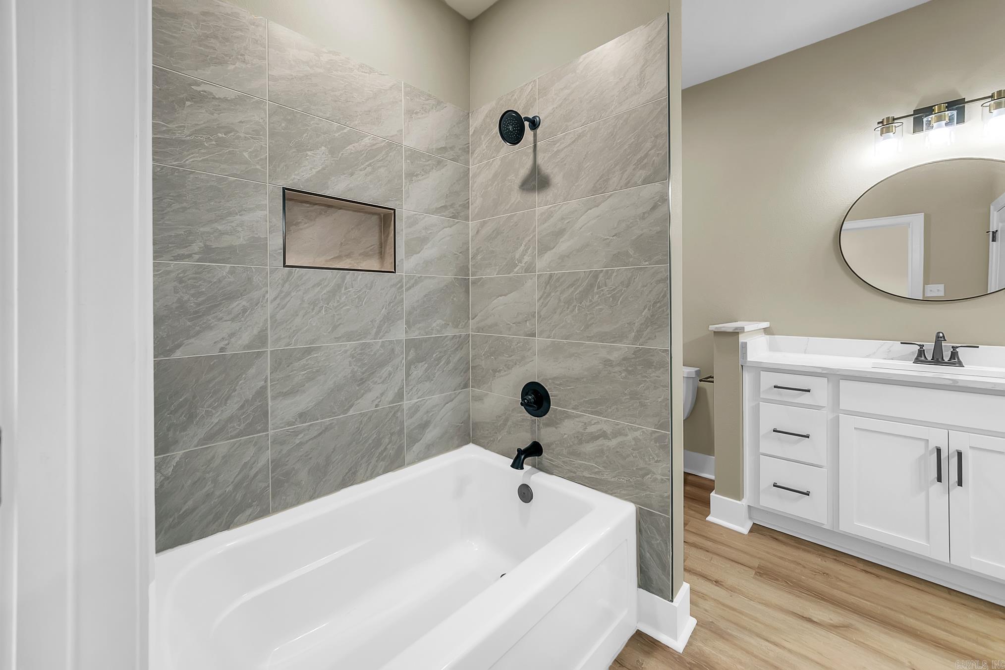 412 N 3rd  Cabot, AR