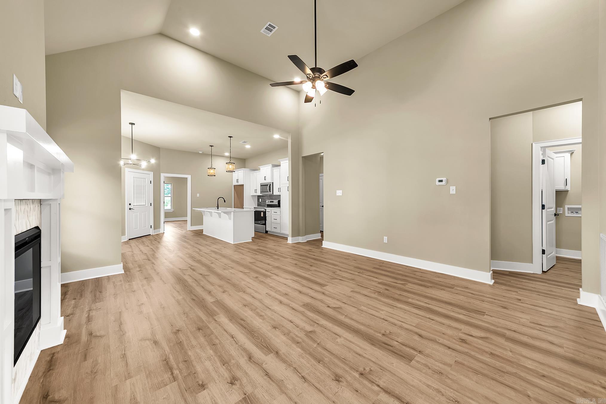 412 N 3rd  Cabot, AR