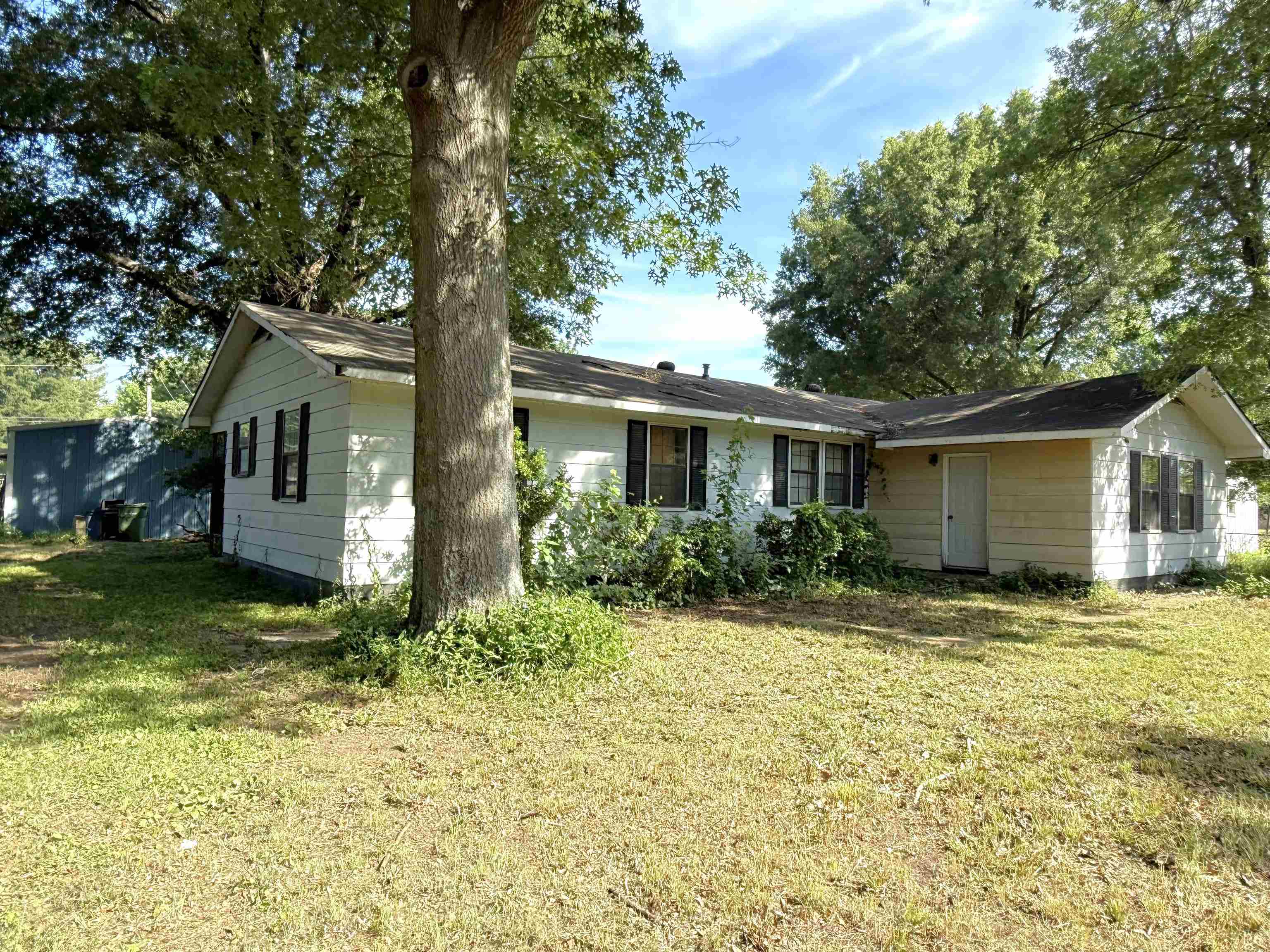 502 SE Miller  Hoxie, AR
