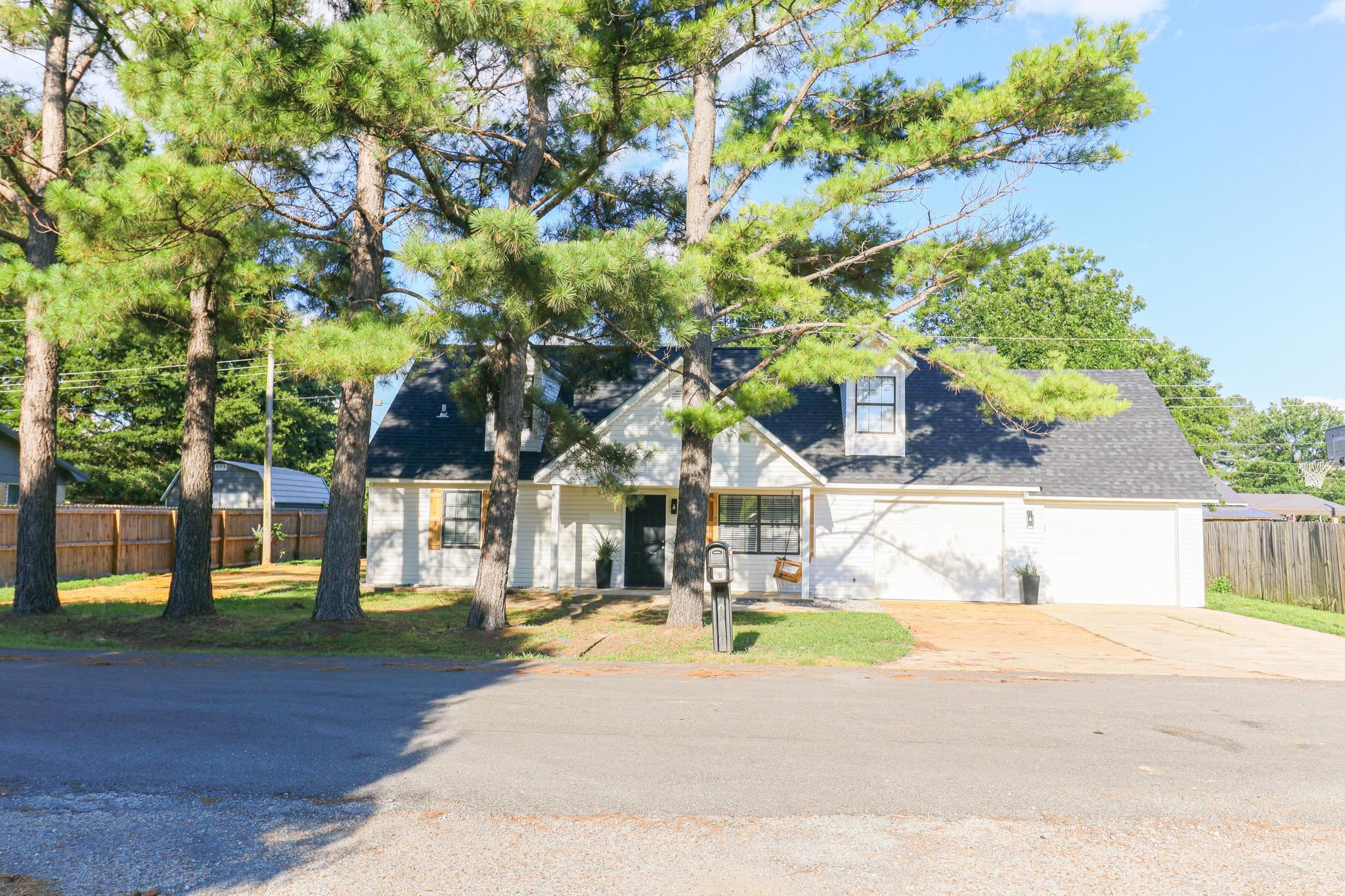 115 NE Dorothy Drive  Walnut Ridge, AR