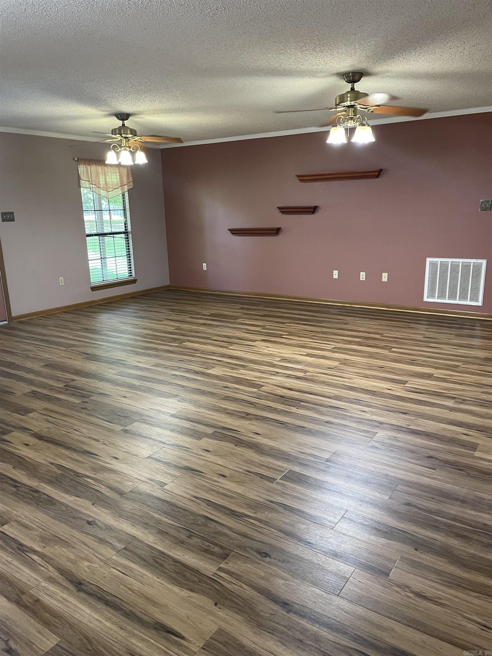 214 Chick Ln Little Rock, AR 72206-0000