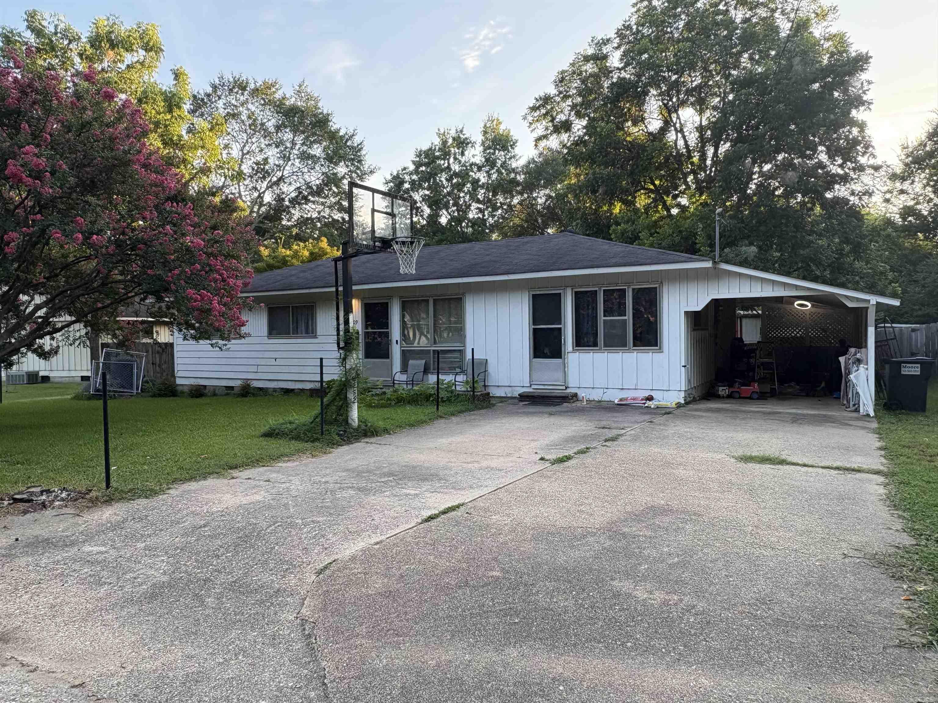 309 Dobbs  Benton, AR
