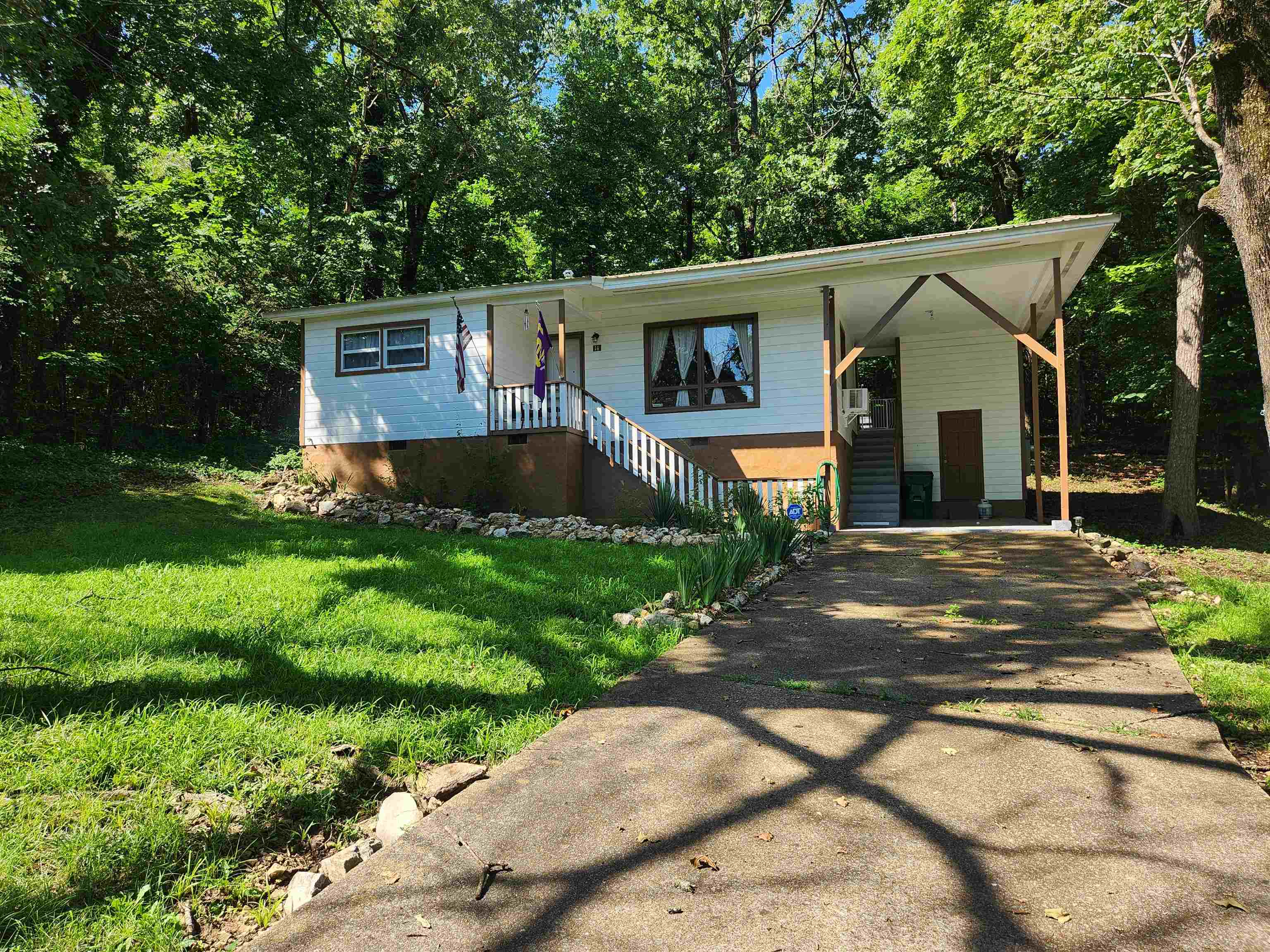 14 Broken Bow  Cherokee Village, AR