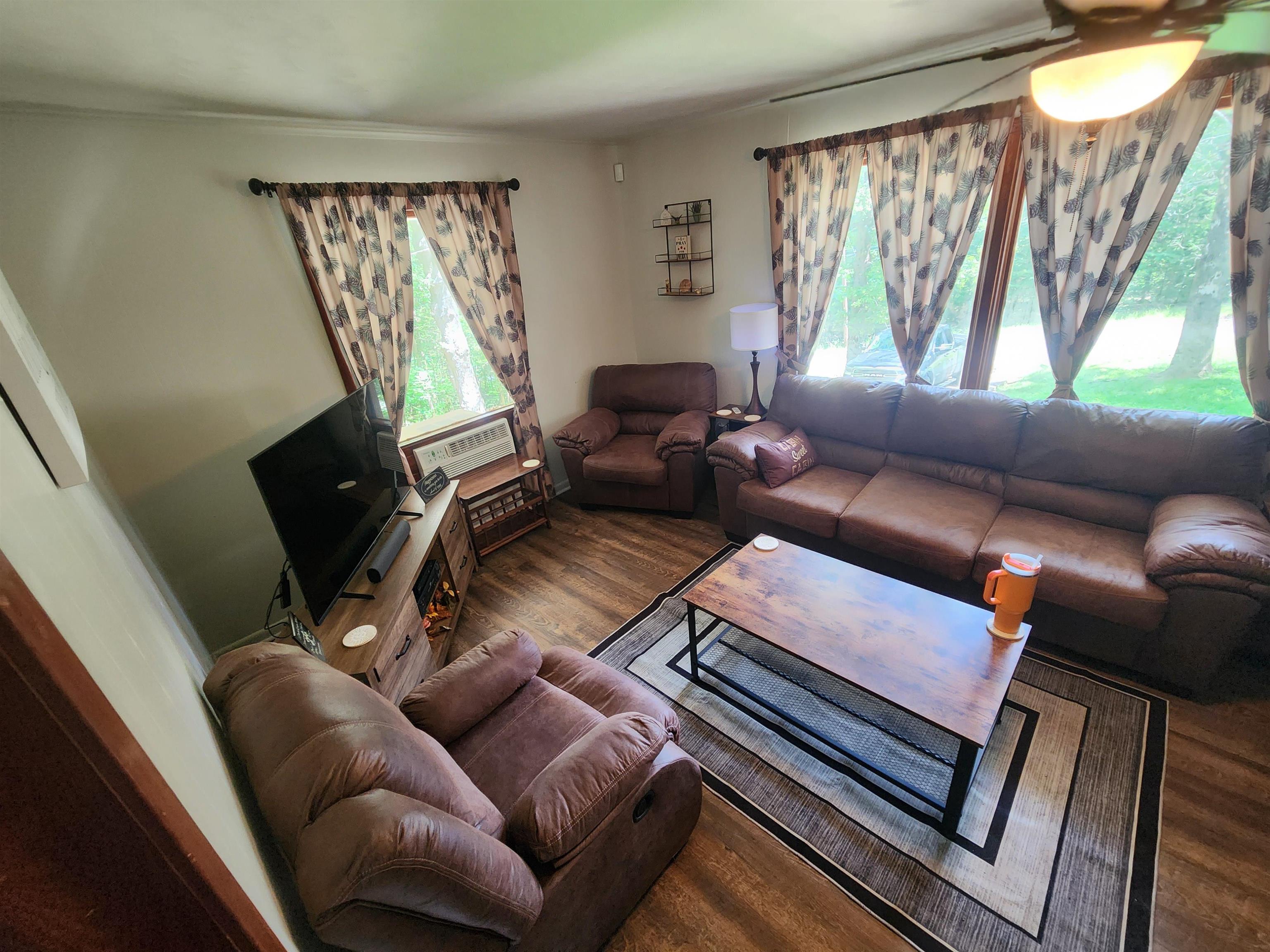 14 Broken Bow  Cherokee Village, AR