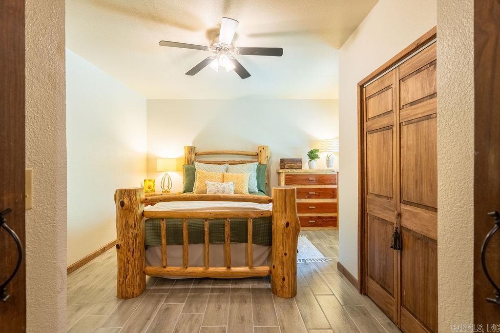 105 Green Meadow  Mountain View, AR