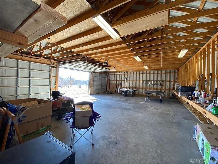 105 Green Meadow  Mountain View, AR