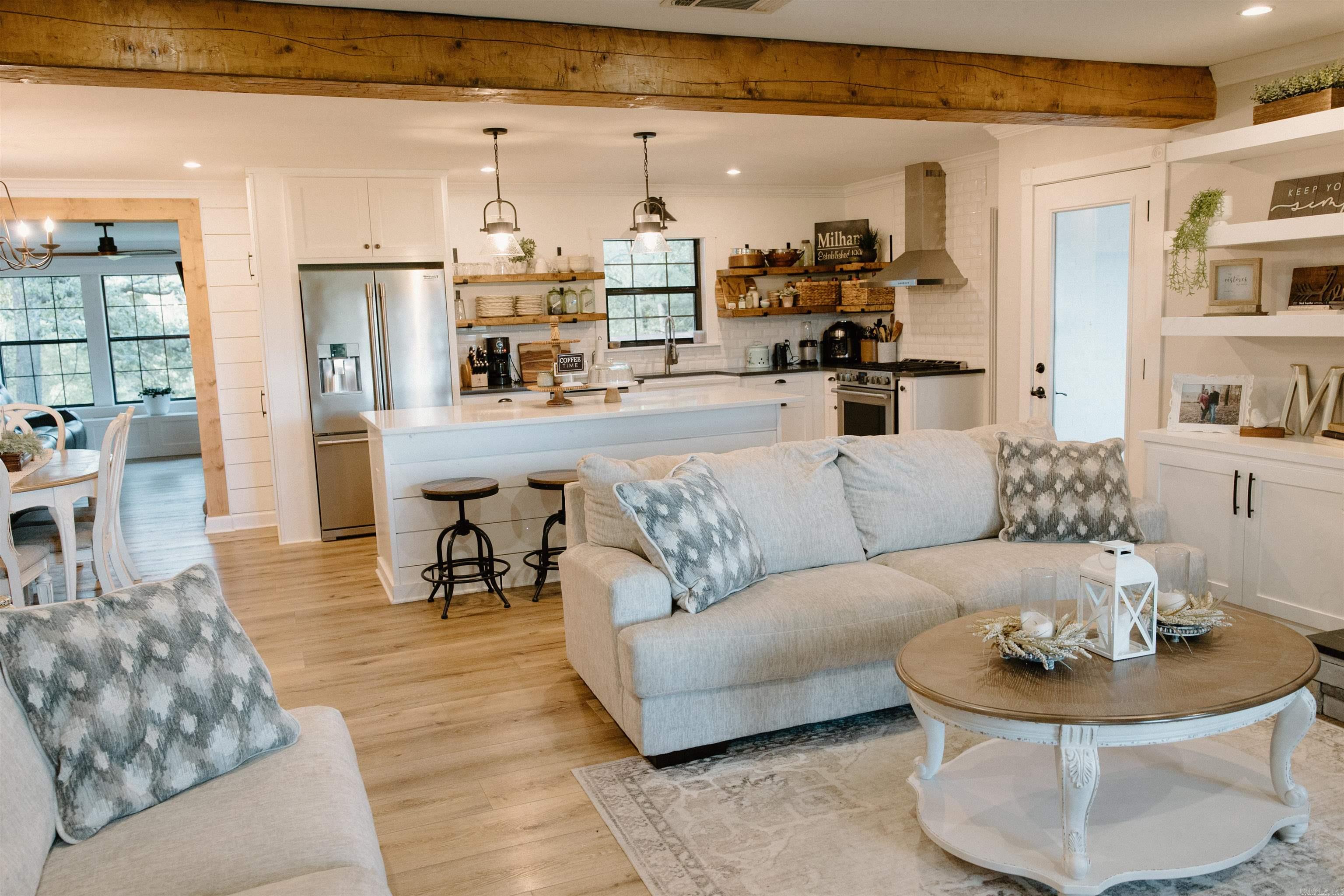 184 Polk Road 51 Mena, AR 71953