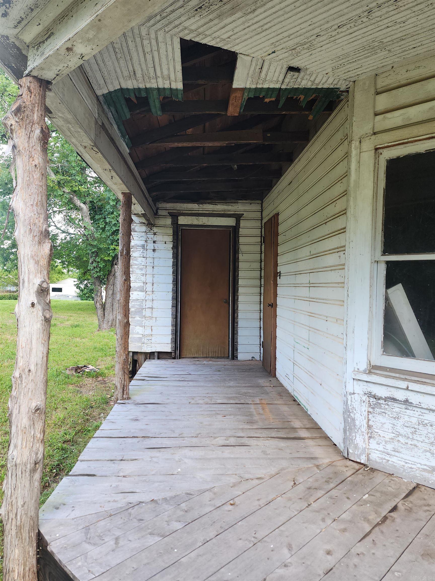 906 Second Street  Mena, AR