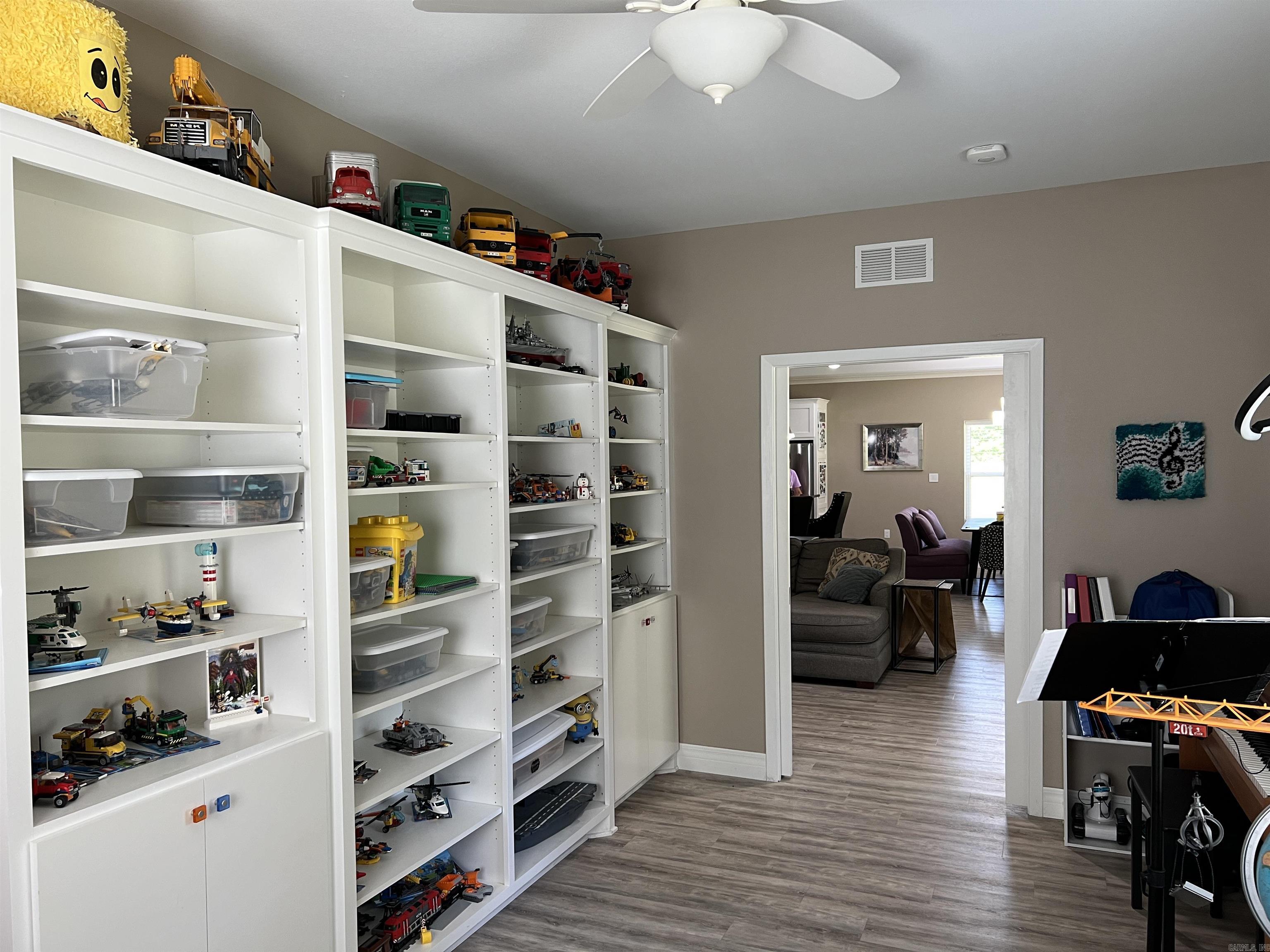 2311 WILLOWBROOK Arkadelphia, AR 71923