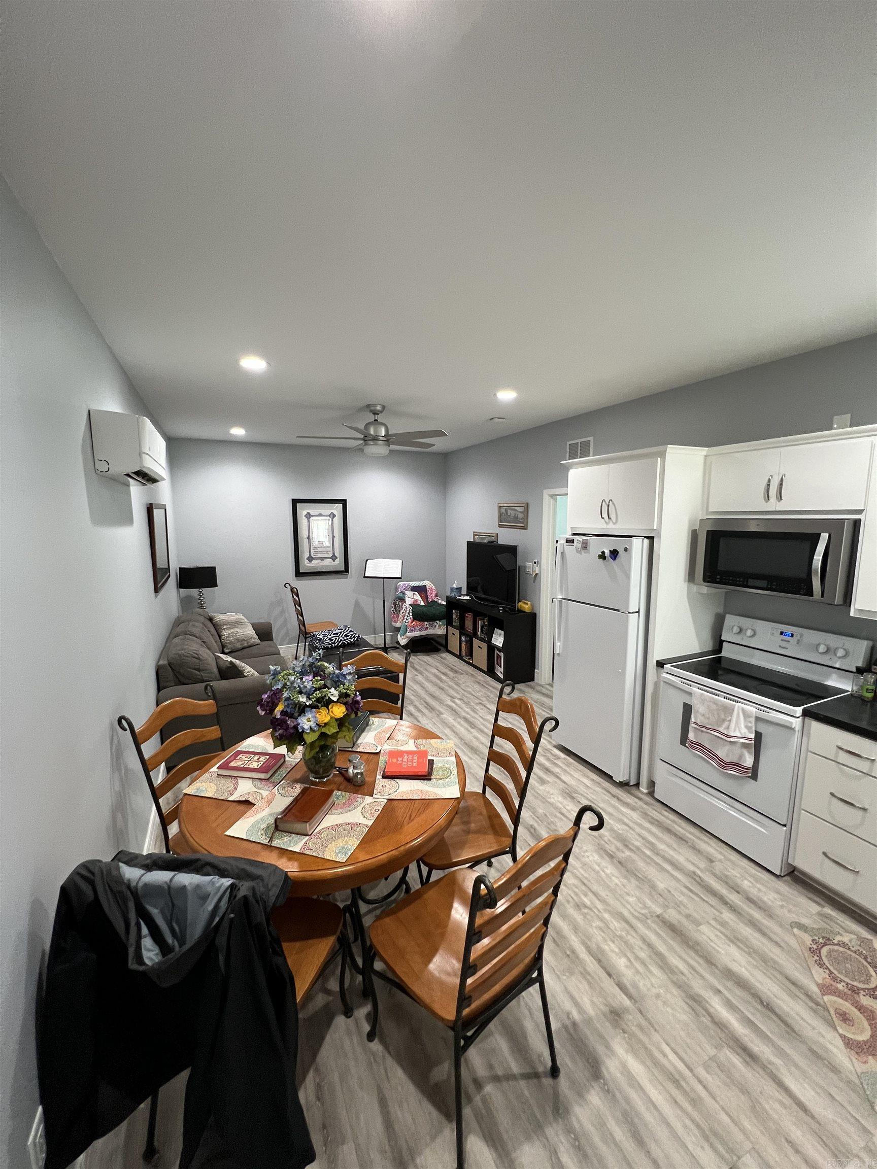 2311 WILLOWBROOK Arkadelphia, AR 71923
