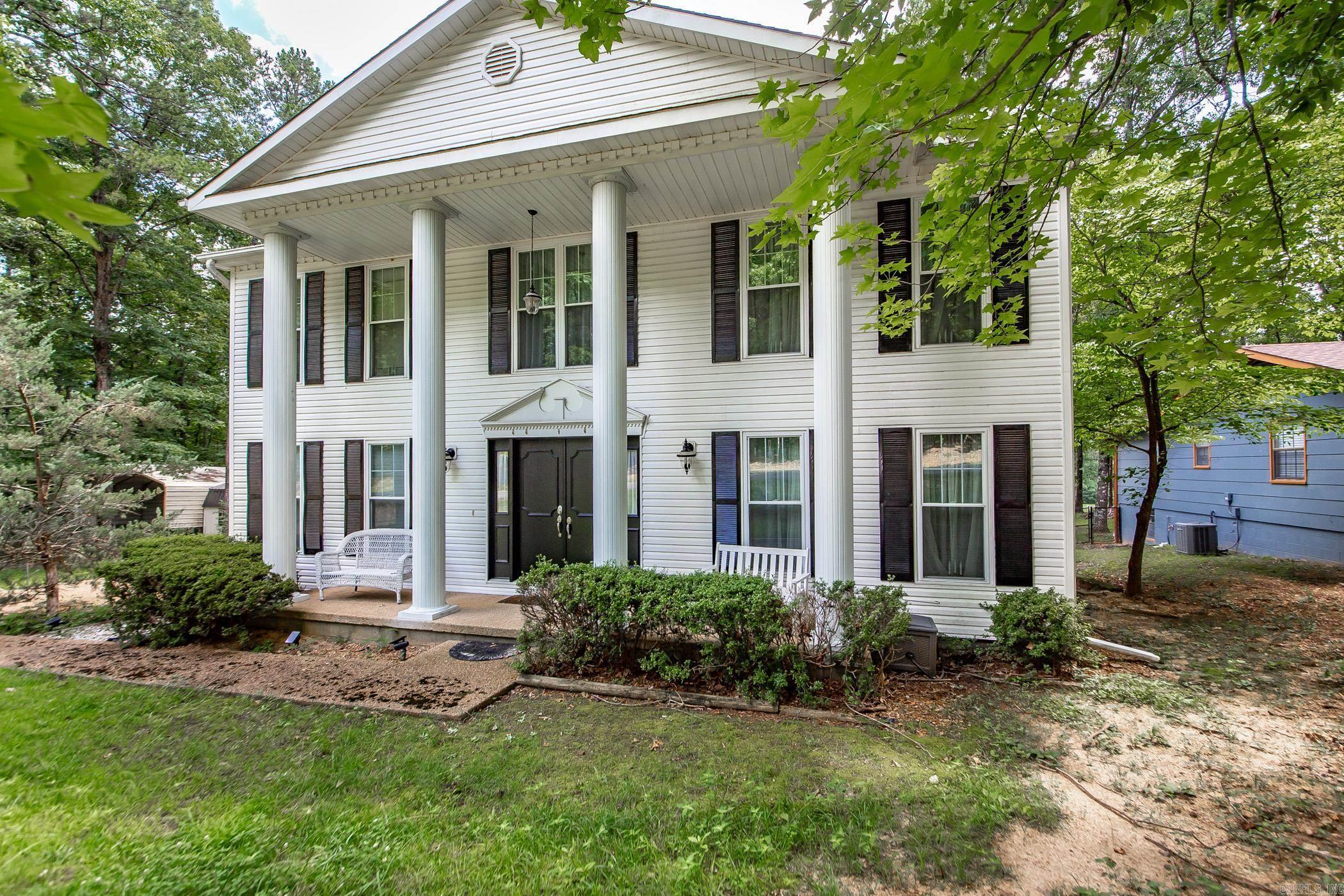 315 Castle Ridge Heights