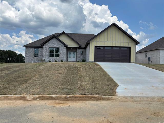 235  Michelle  Beebe, AR