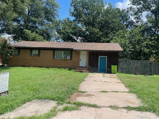 1108 N Porter  Stuttgart, AR