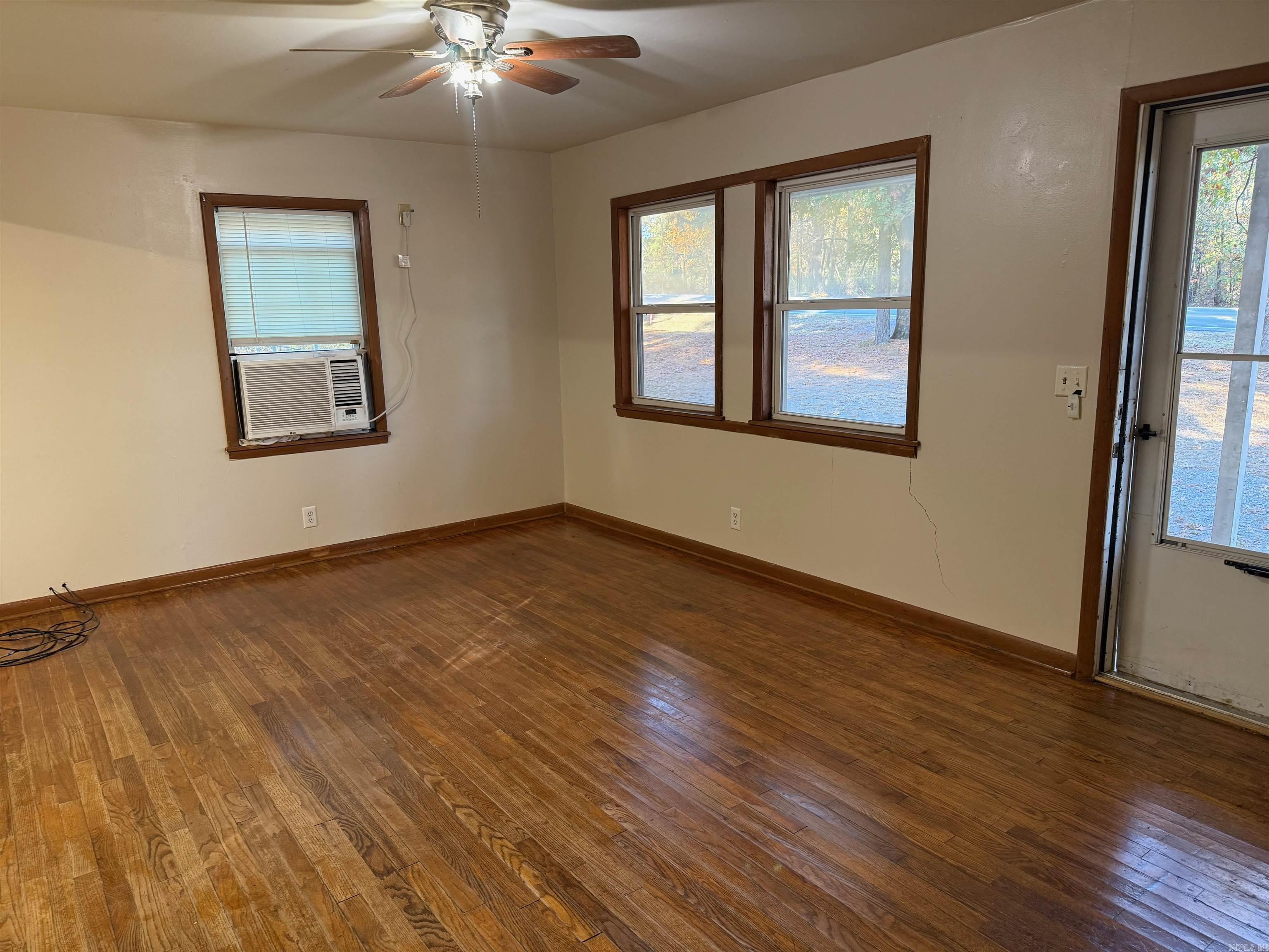 4761 Heber Springs Rd N  Ida, AR