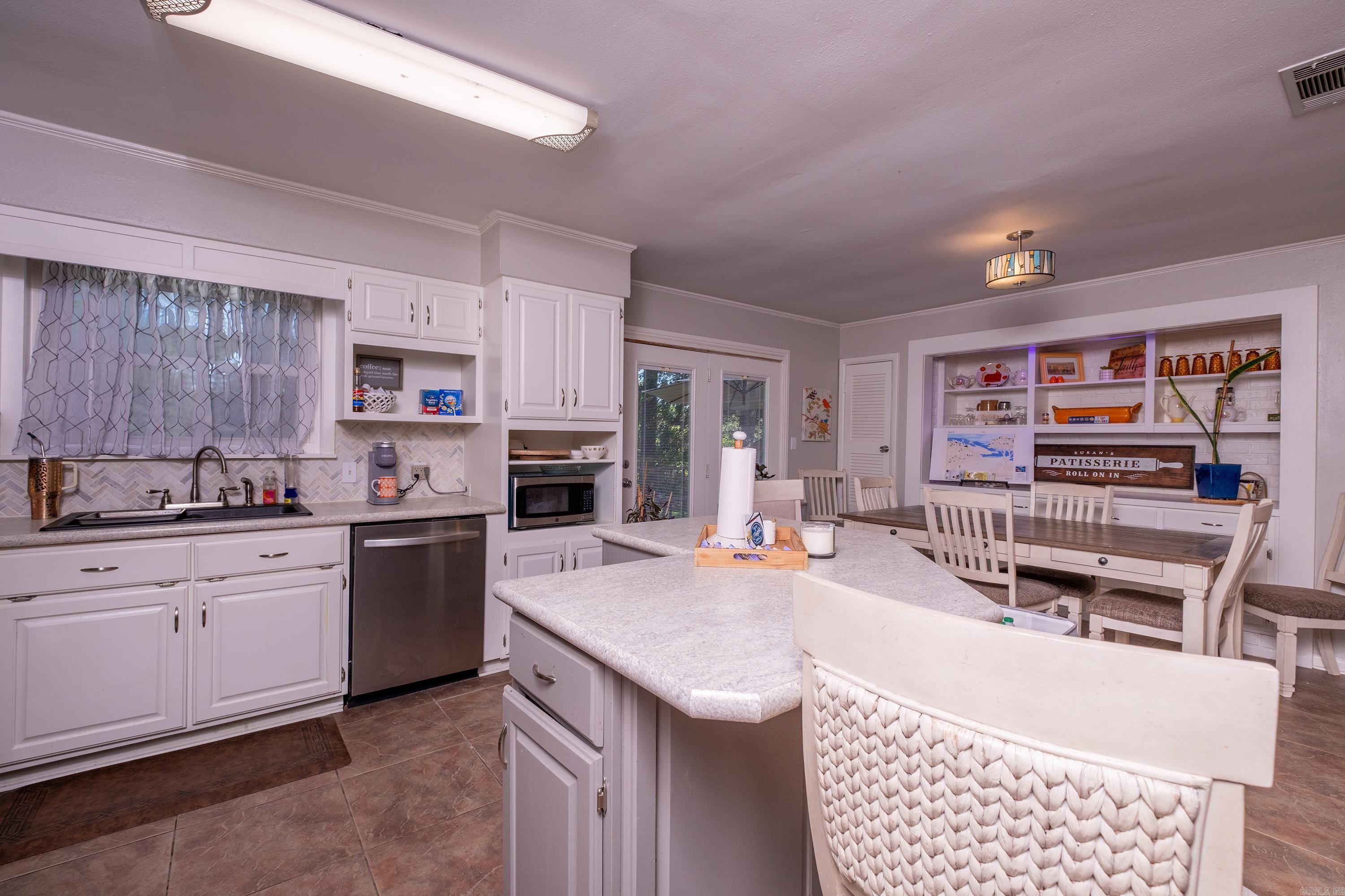4203 Glenda Lane  Benton, AR