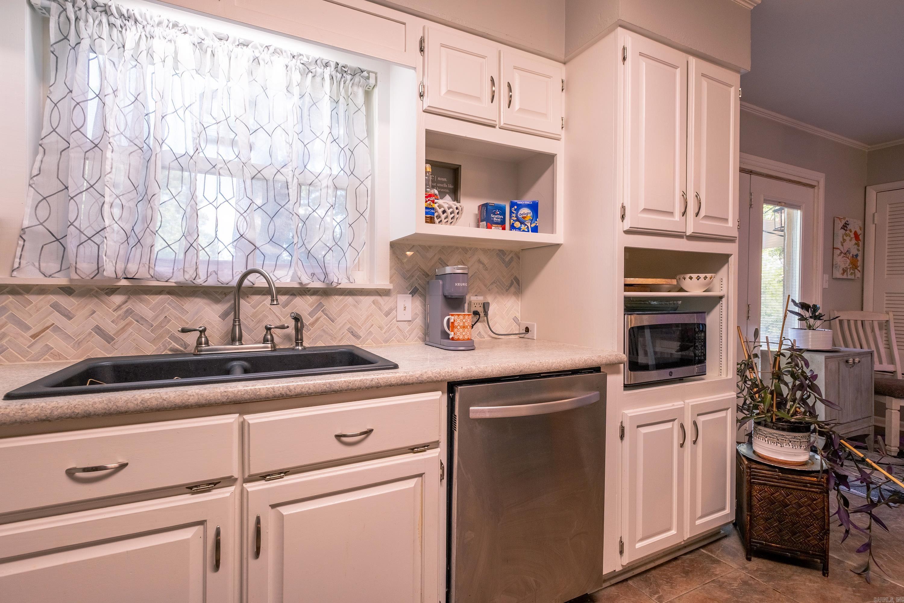 4203 Glenda Lane  Benton, AR