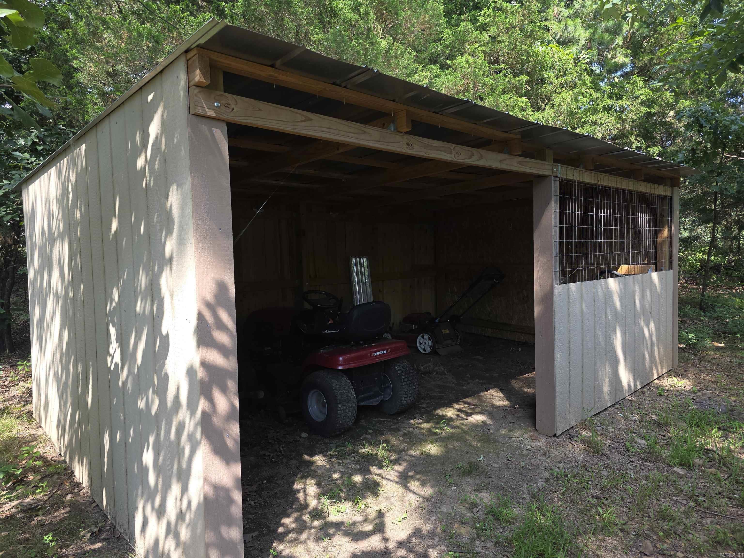 975 Larue Ridge  Dover, AR