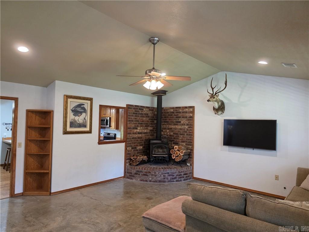 975 Larue Ridge  Dover, AR
