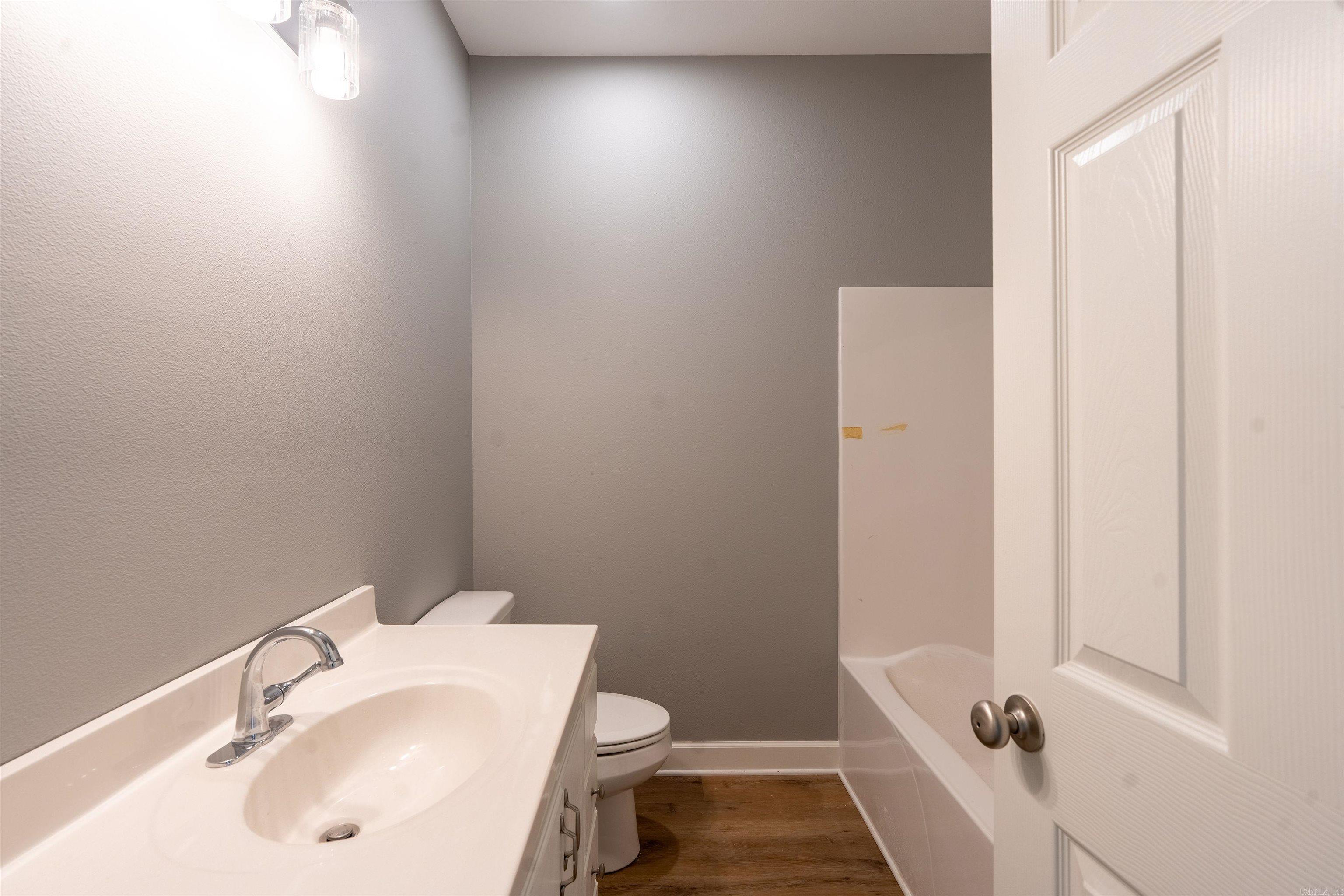 101 Derek Place Searcy, AR 72143