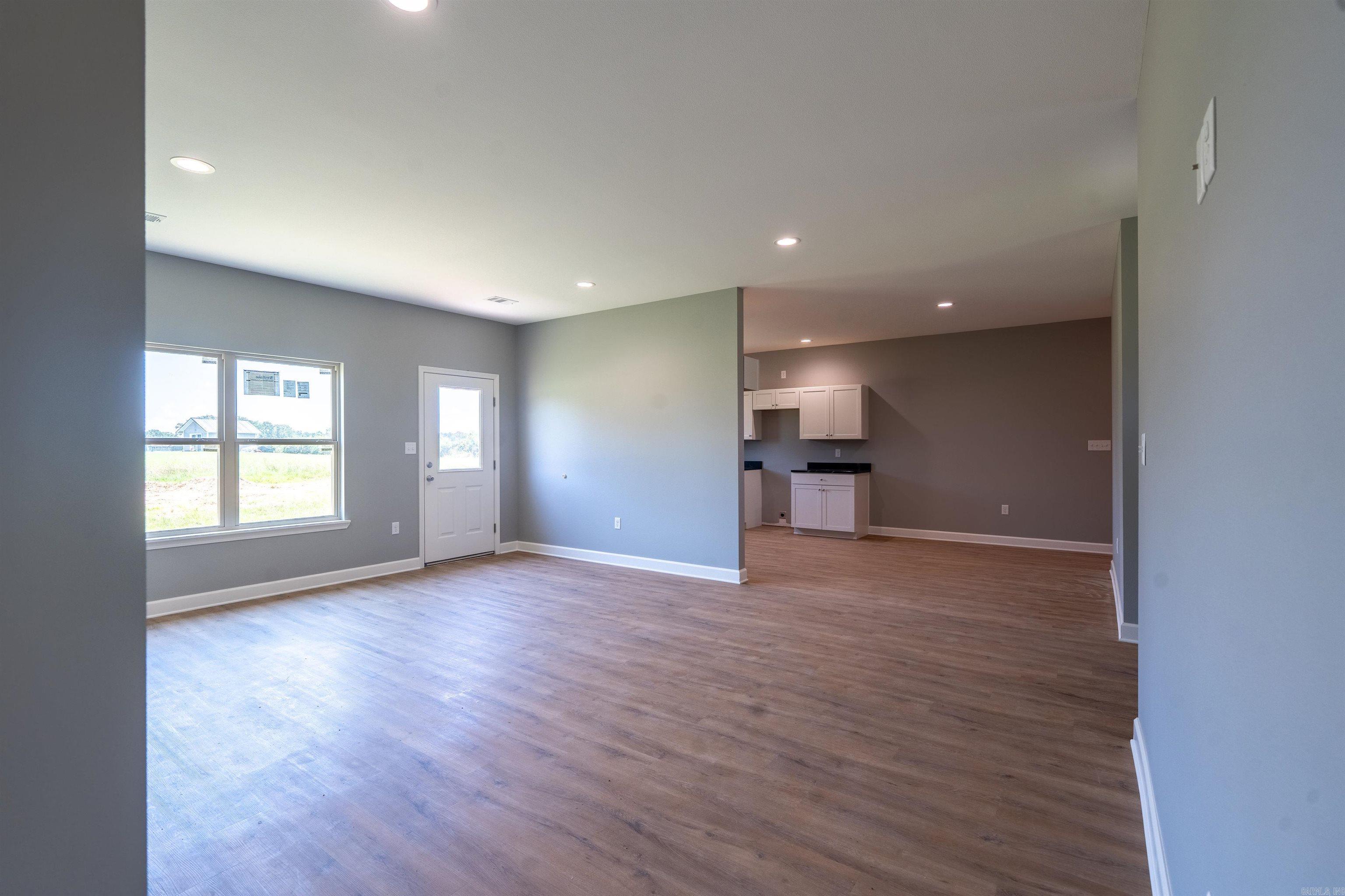 101 Derek Place Searcy, AR 72143