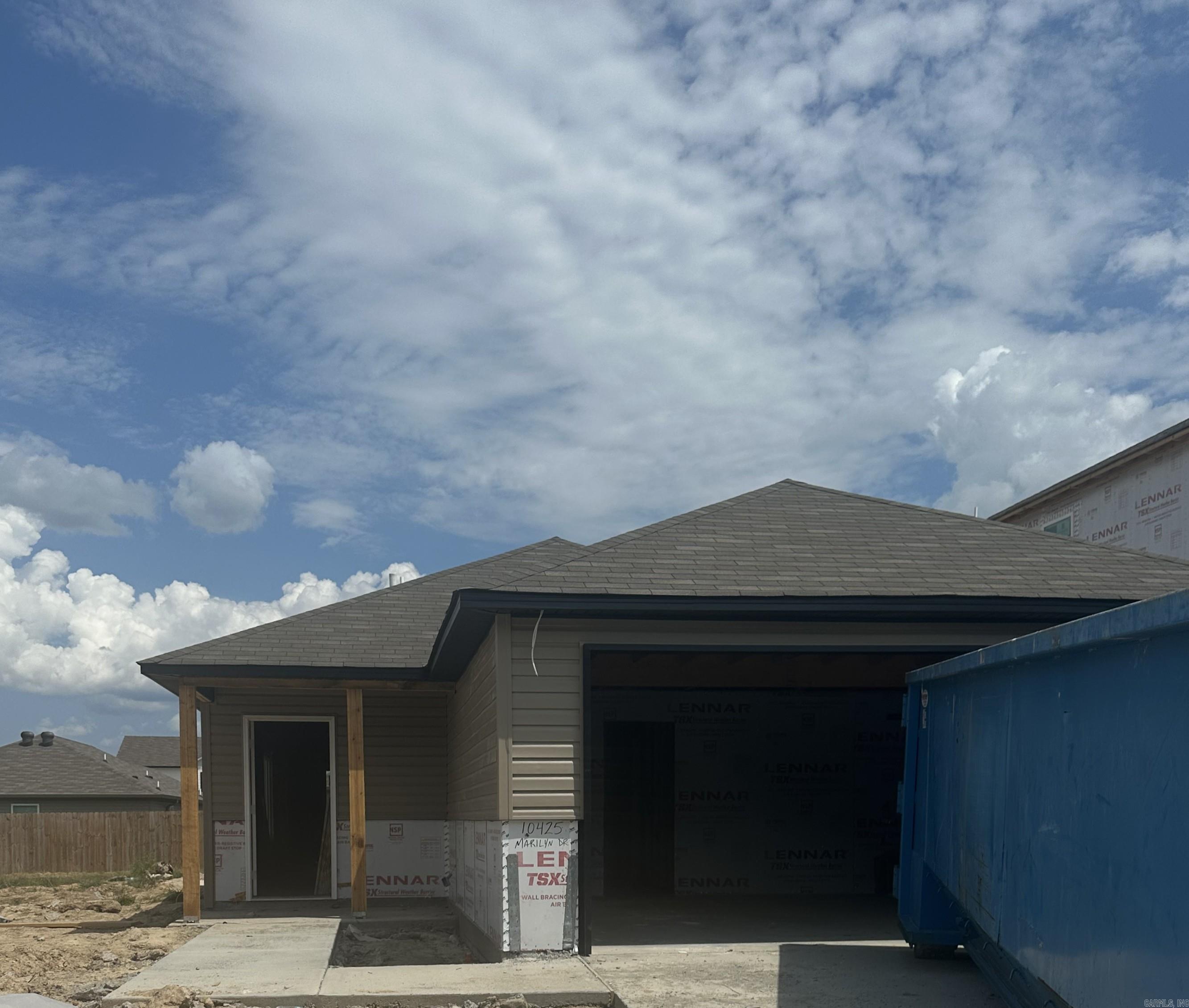 10425 Marilyn Drive