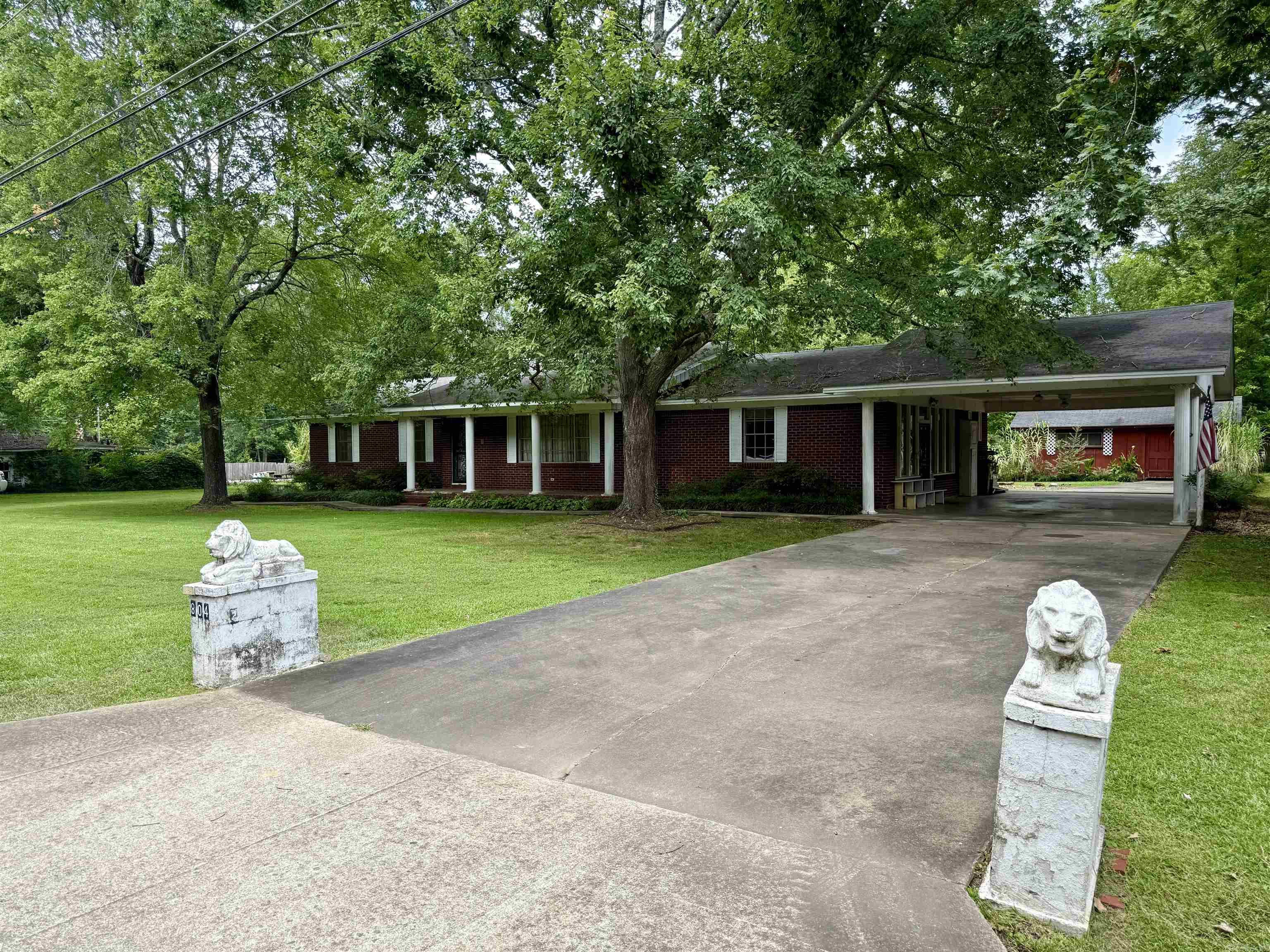 804 Searcy  Pangburn, AR