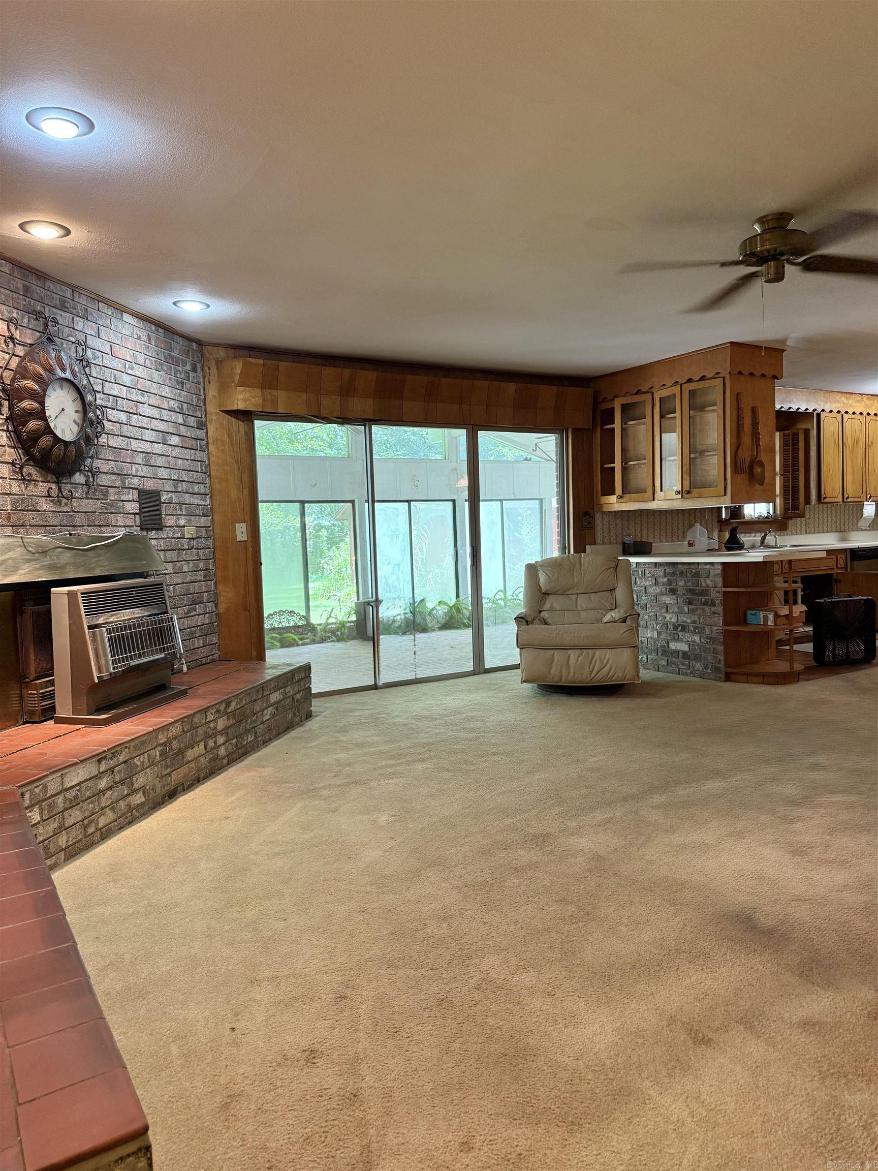 804 Searcy  Pangburn, AR