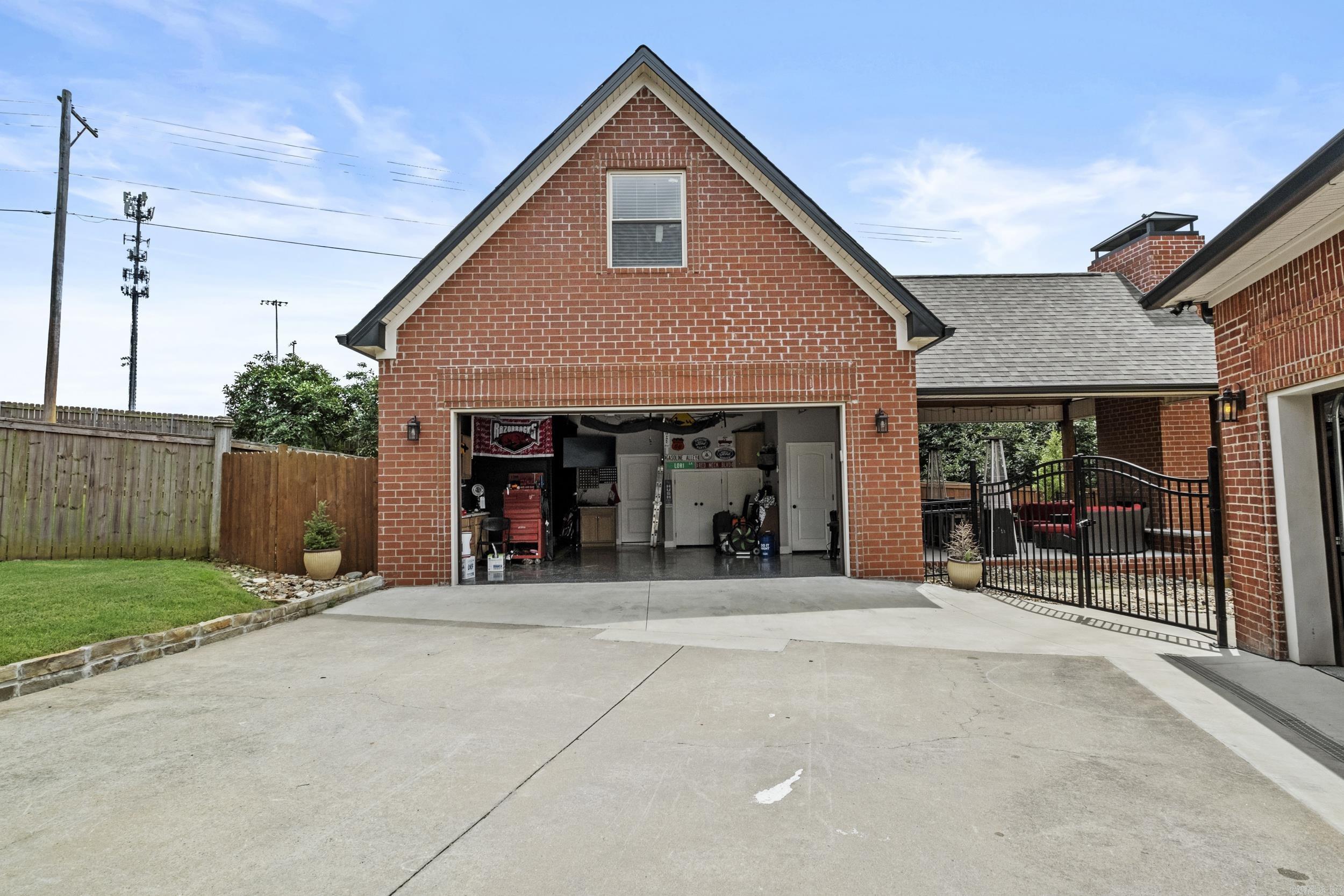100 Caney Creek Court North Little Rock, AR 72116