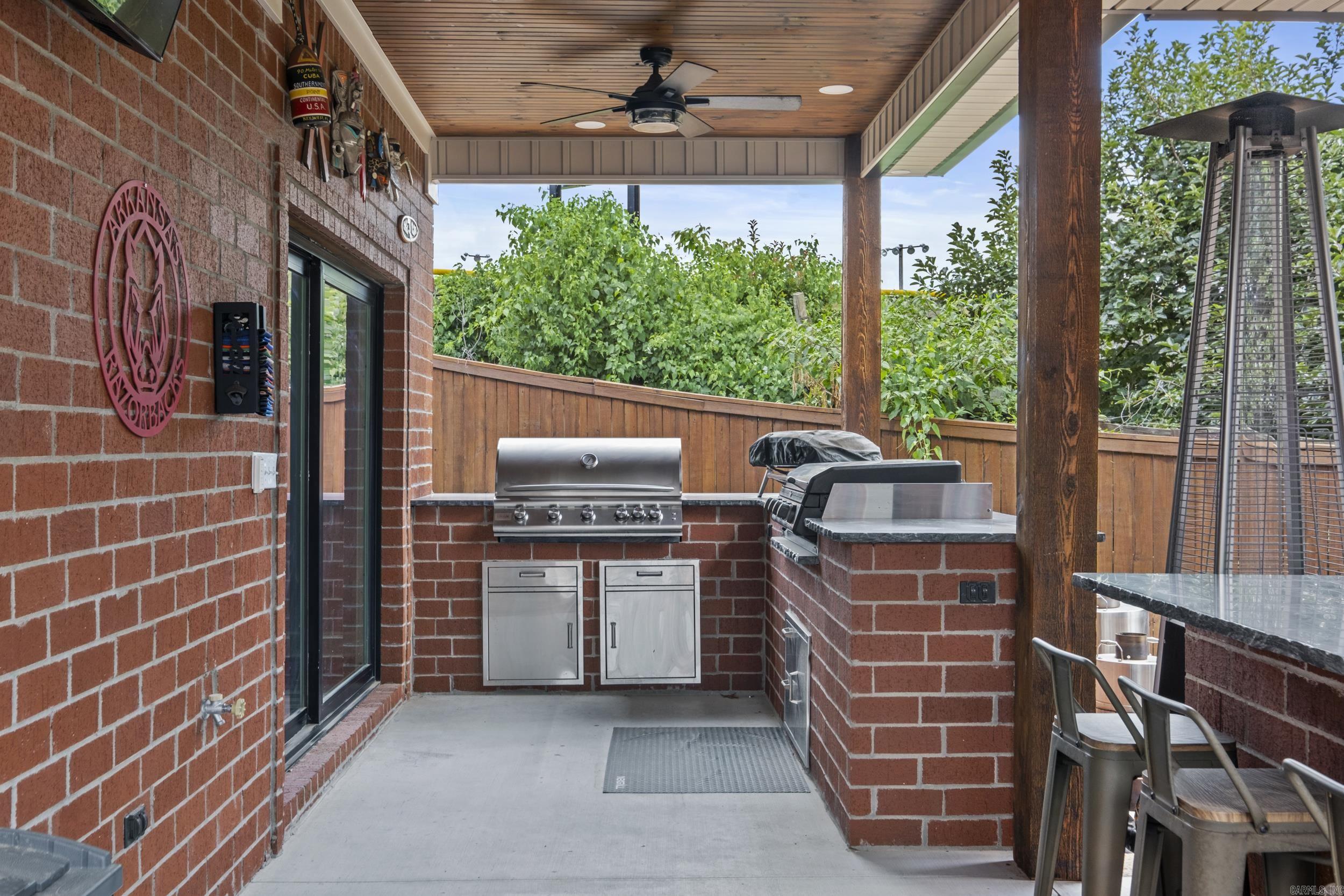 100 Caney Creek Court North Little Rock, AR 72116