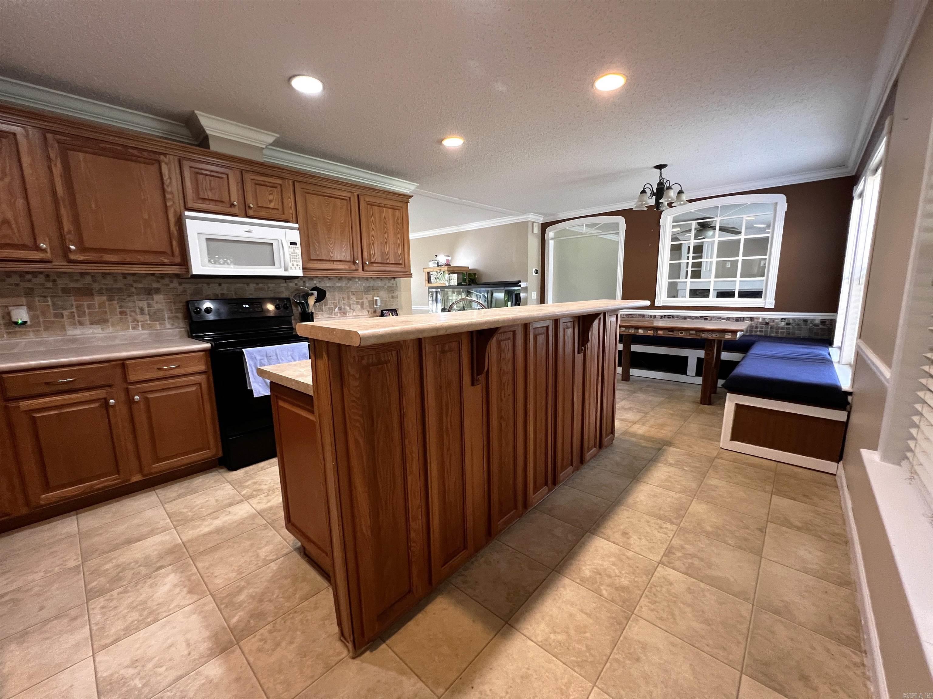10021 Webster Road White Hall, AR 71602