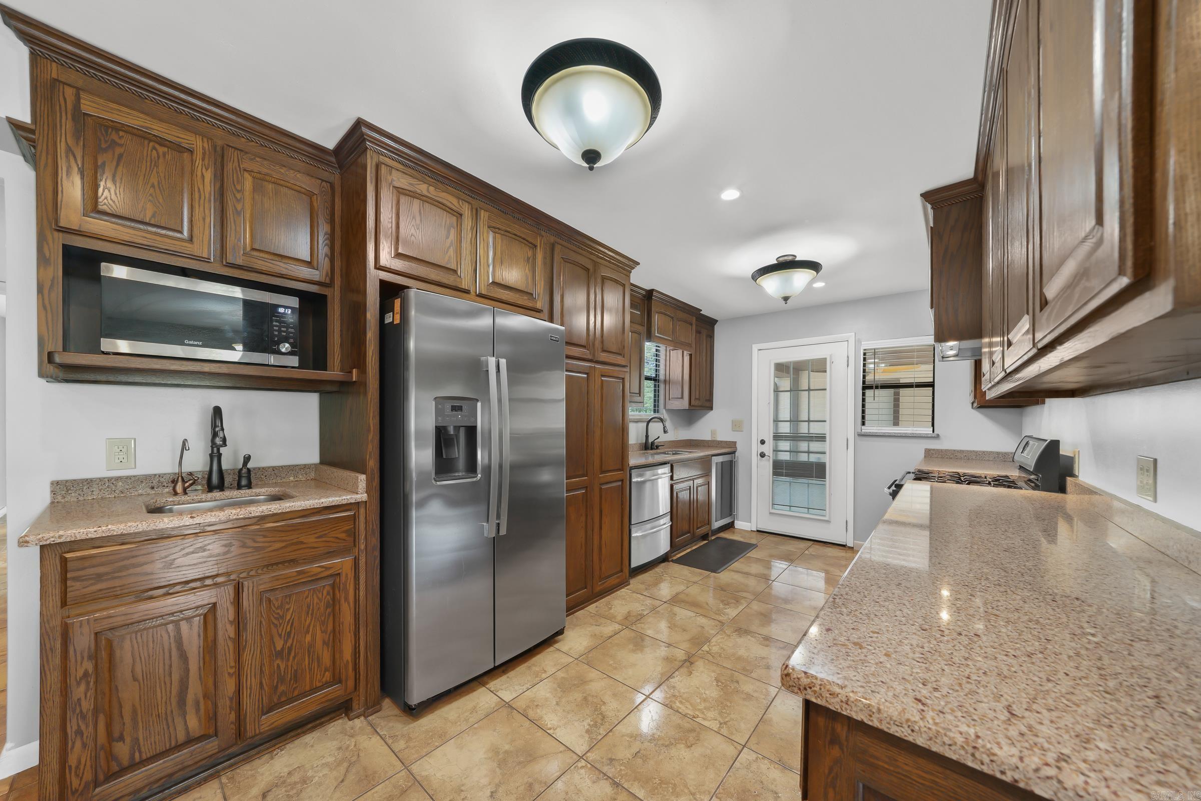 4042 Hwy 8 WEST Mena, AR 71953
