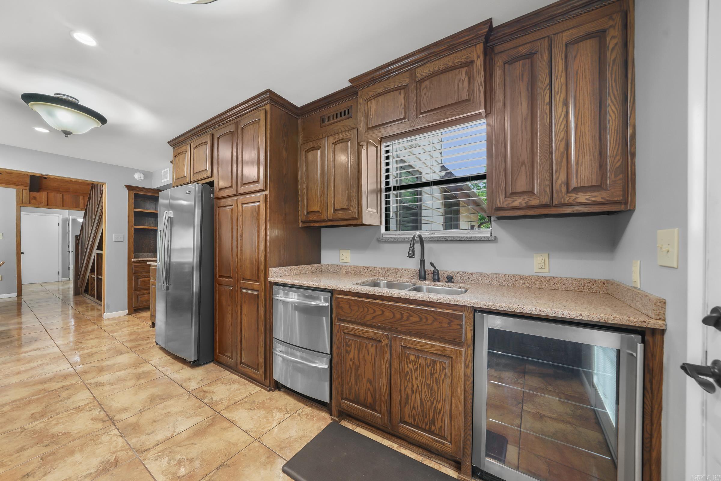 4042 Hwy 8 WEST Mena, AR 71953