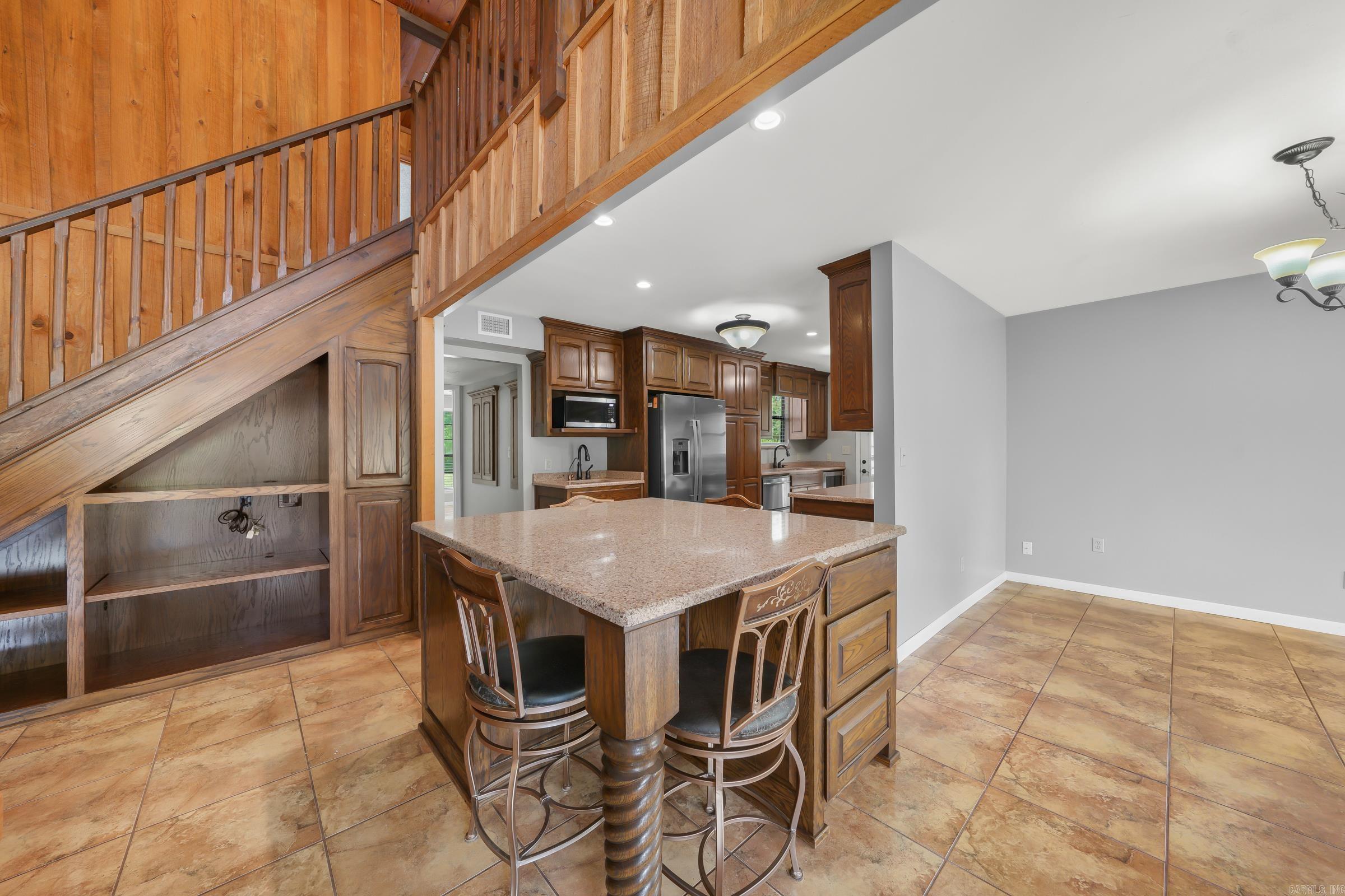 4042 Hwy 8 WEST Mena, AR 71953