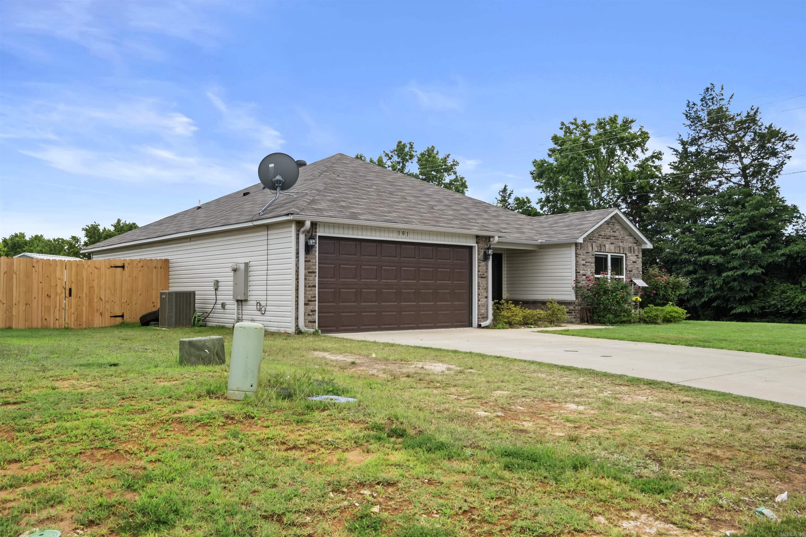 101 Sunland  Beebe, AR