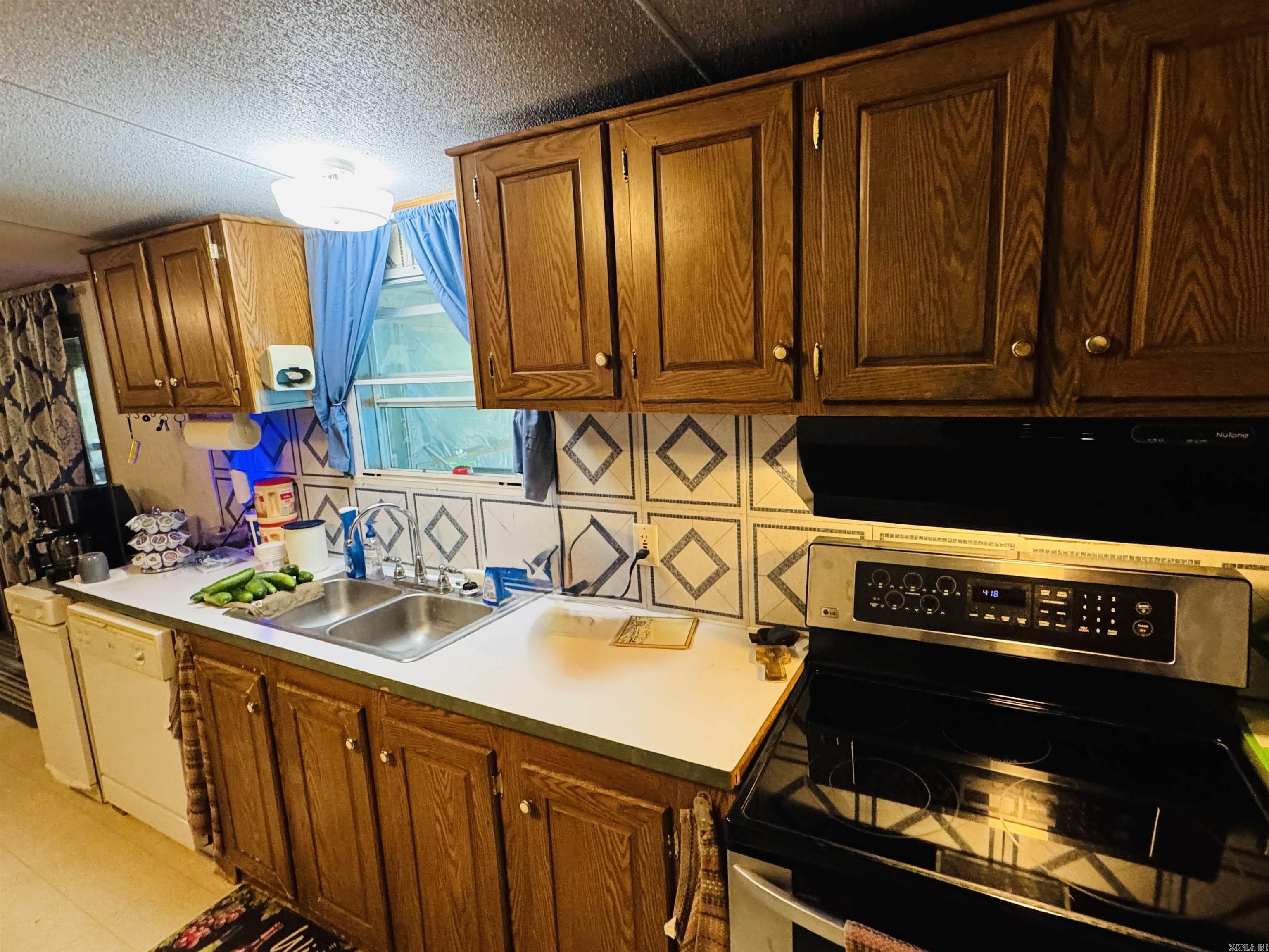 116 Wadley Road Romance, AR 72136