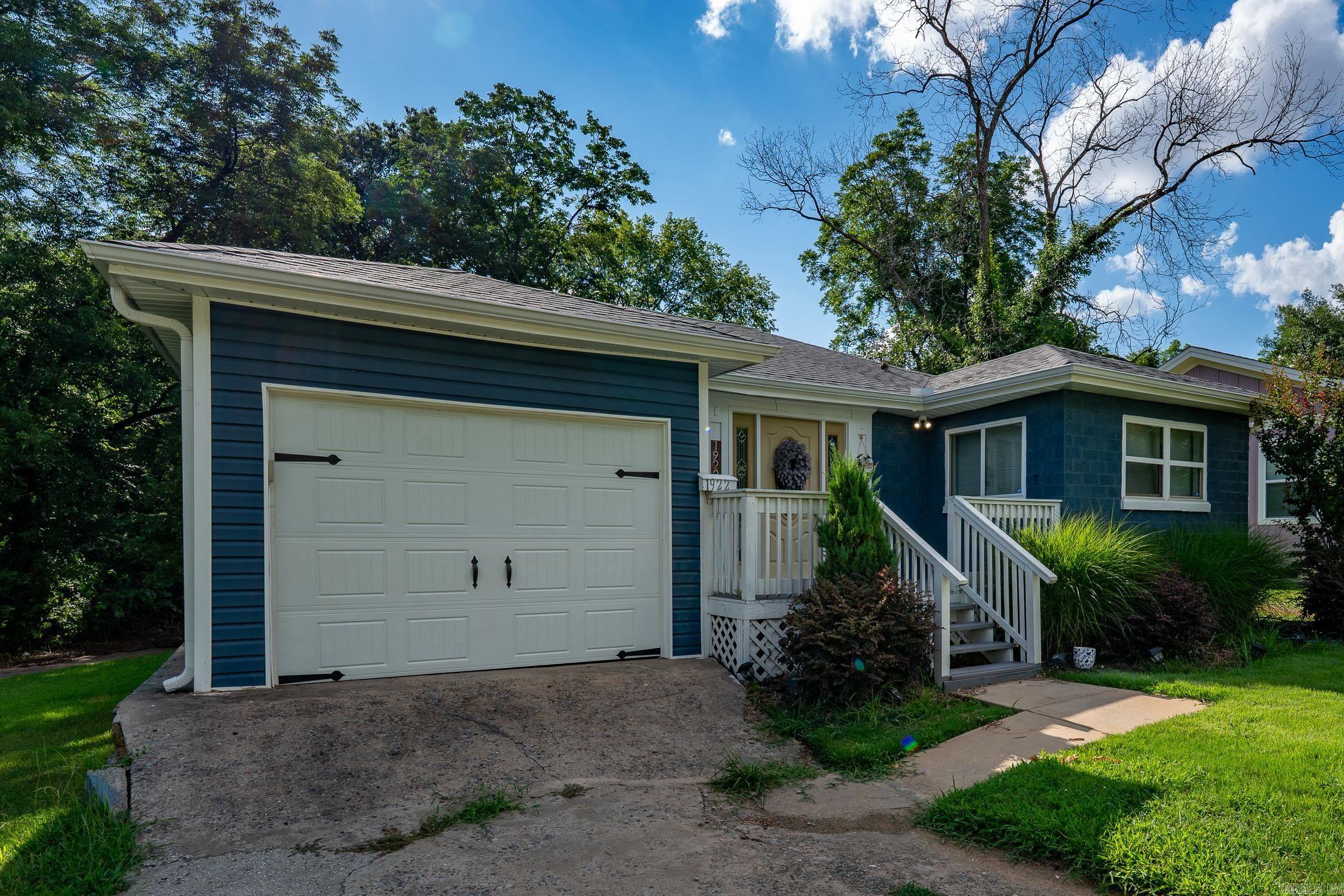 1922 Bragg  Little Rock, AR