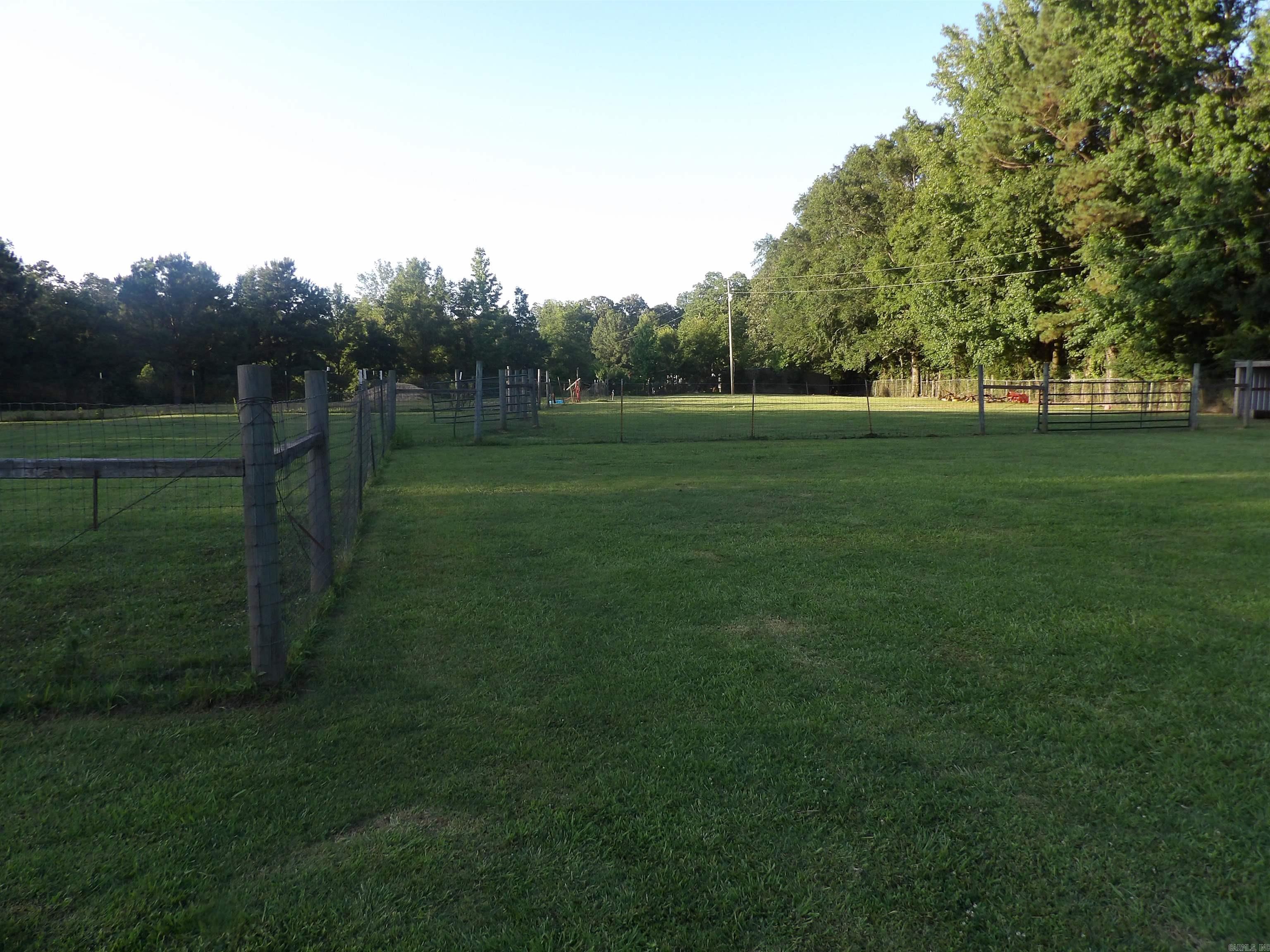 1181 S 16th Section  Monticello, AR