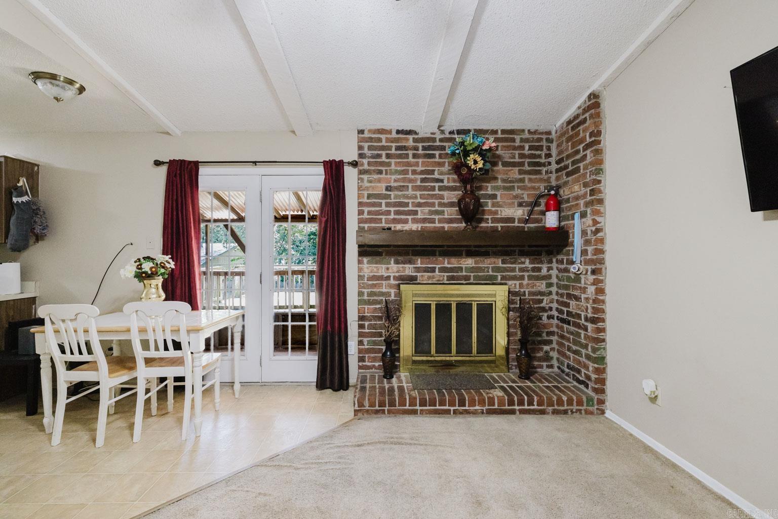 11 Woodbriar  Jacksonville, AR