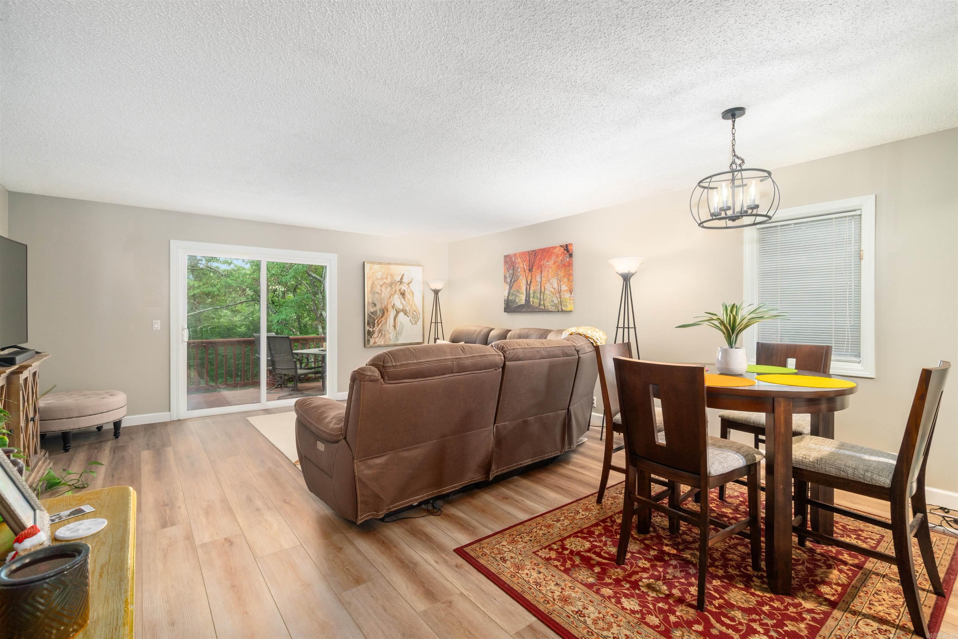 28 Lindsay  Hot Springs Village, AR