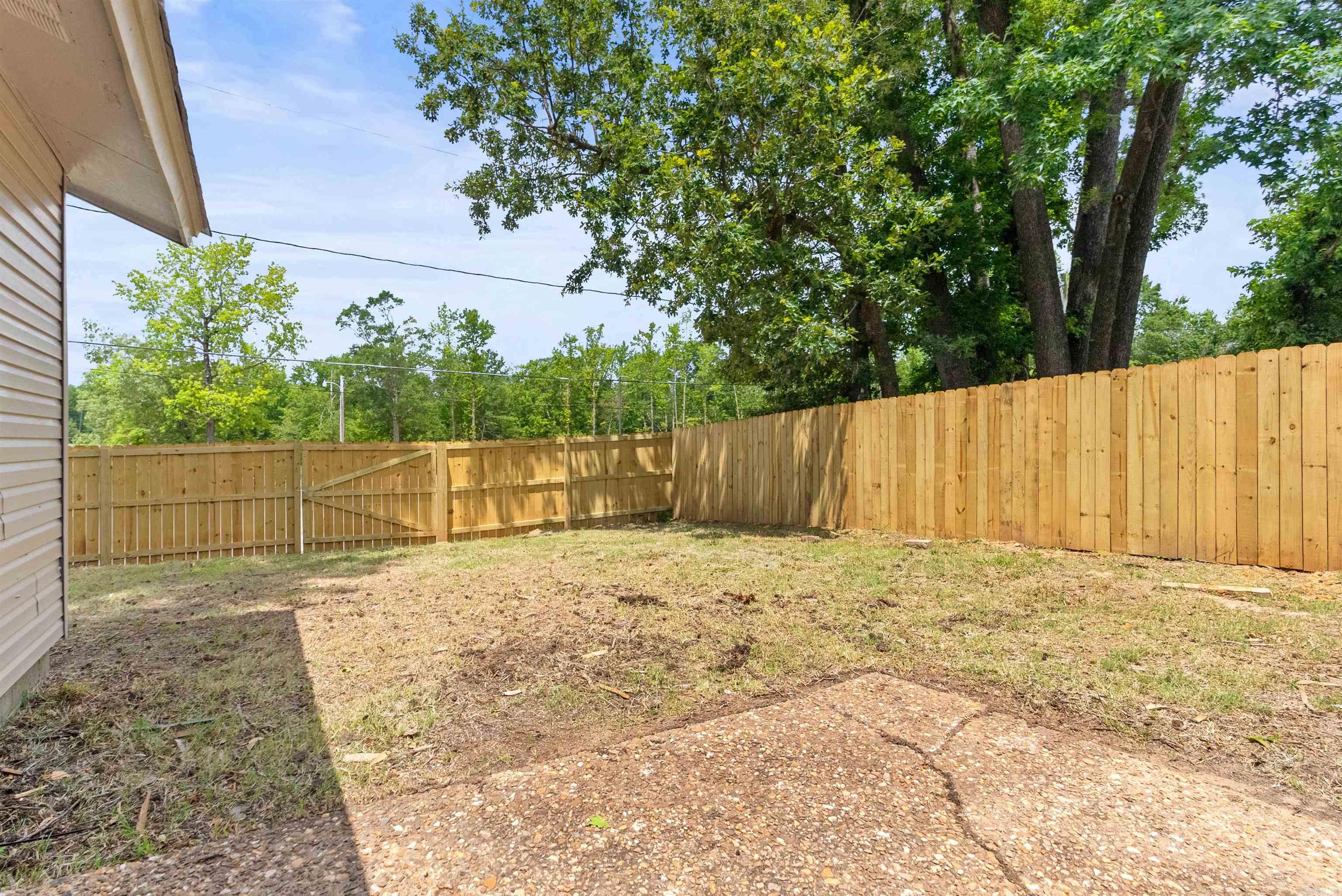 8203 Woodview  Sherwood, AR