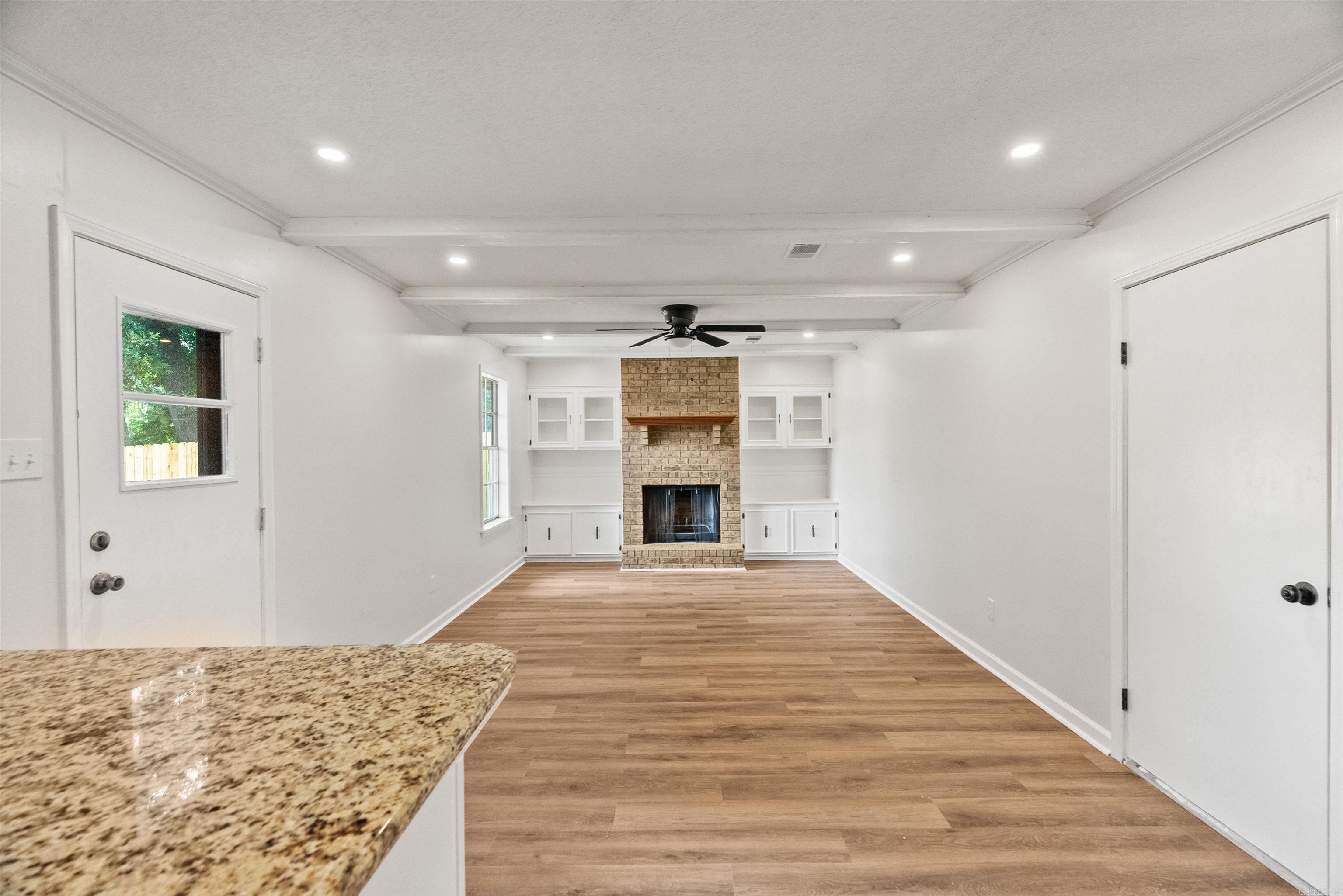 8203 Woodview  Sherwood, AR