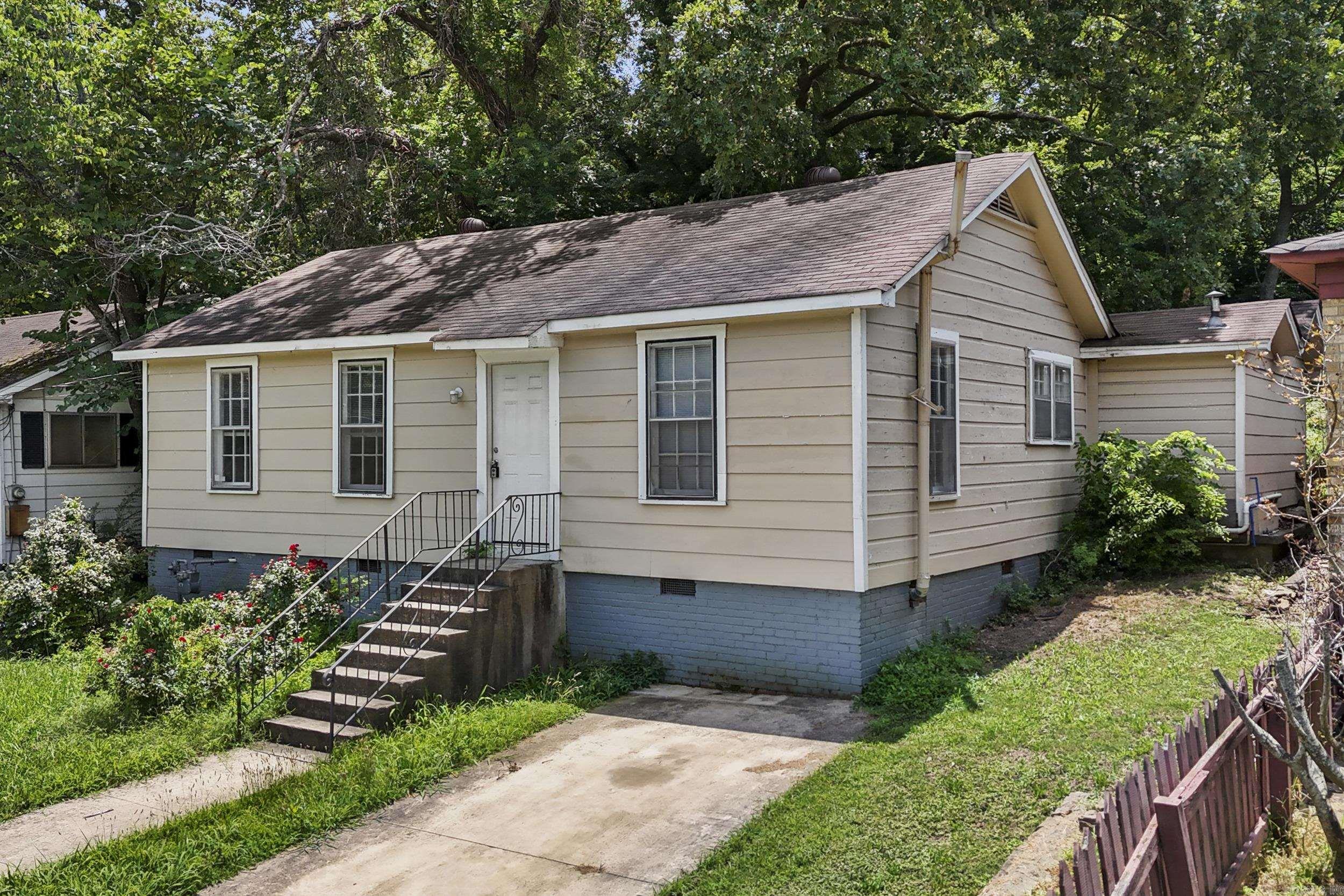 624 W 33Rd St  North Little Rock, AR
