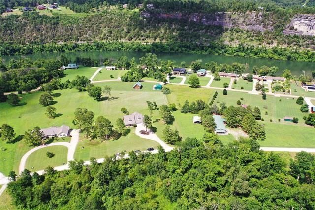 183  CR 101  Norfork, AR