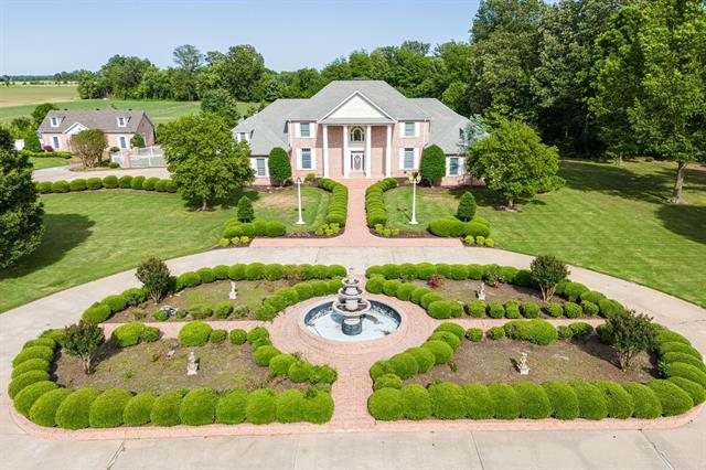 3201 S 2ND HWY 69 Paragould, AR