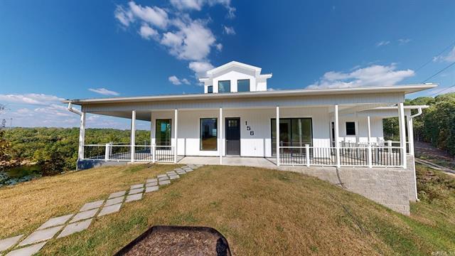 156  Waterfront  Hot Springs, AR