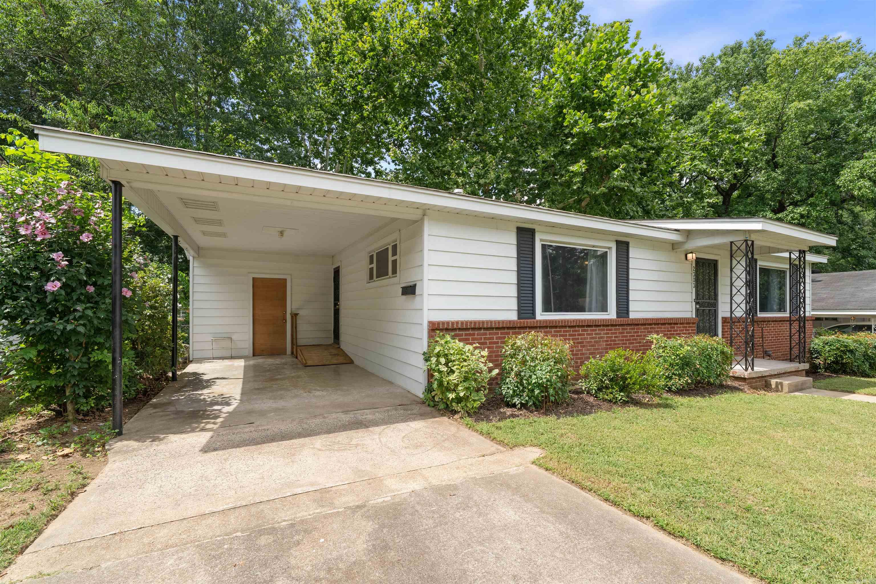 2303 S Berkley  North Little Rock, AR