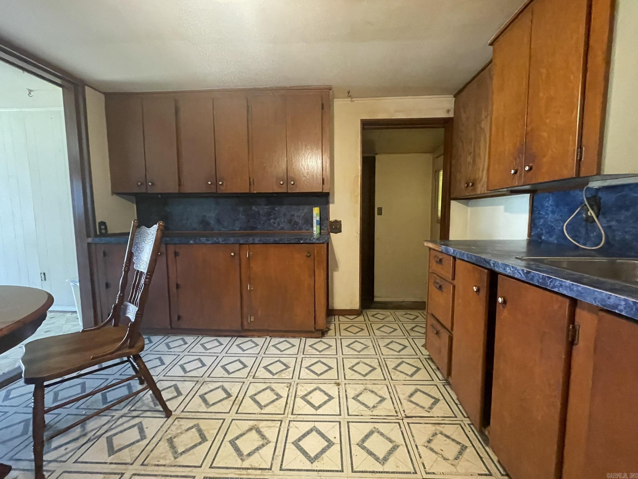 1001 Marion Avenue  Mena, AR